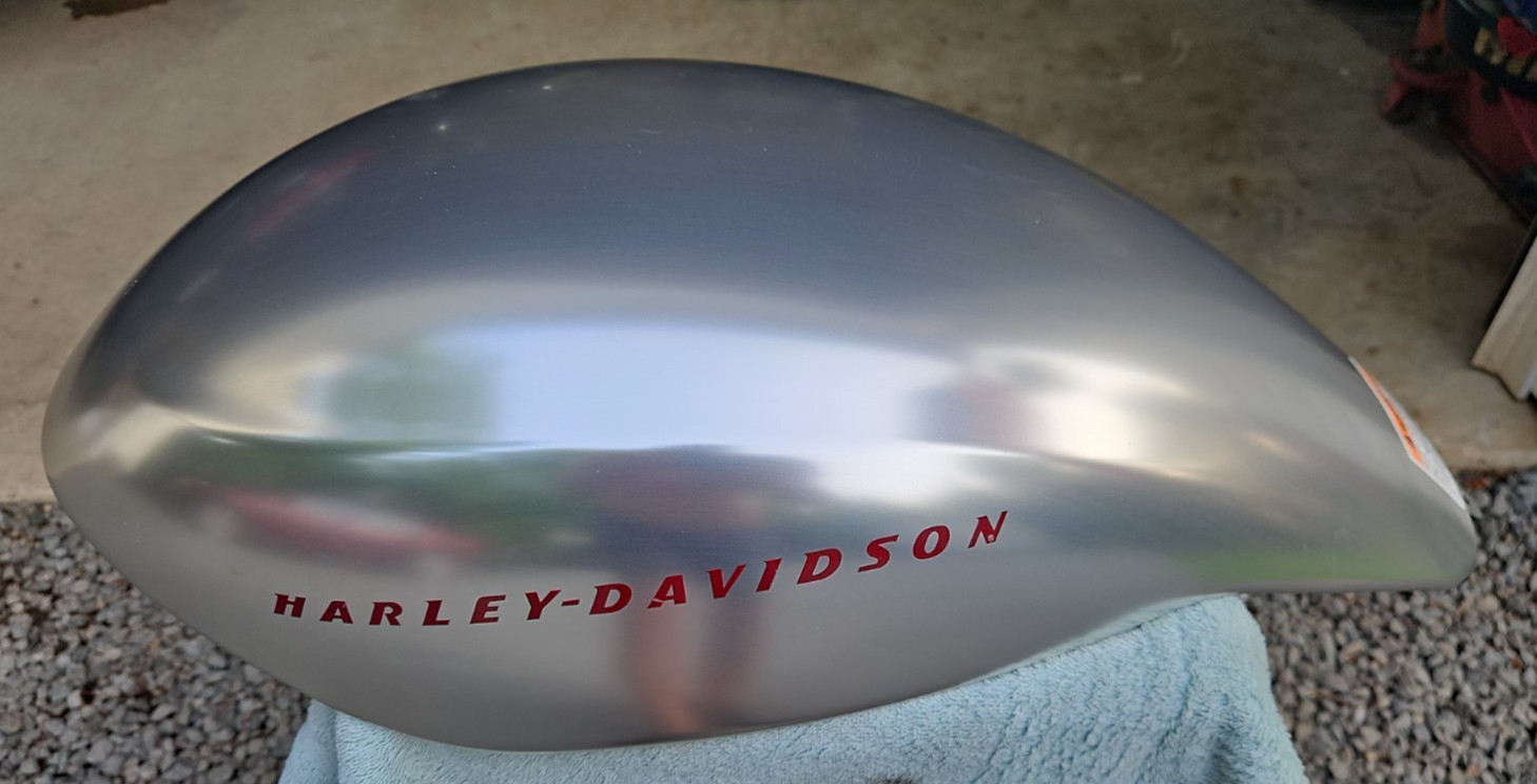 Harley Davidson V rod Vrod vrsc vrsca Annodized Air Box Cover gc light wear