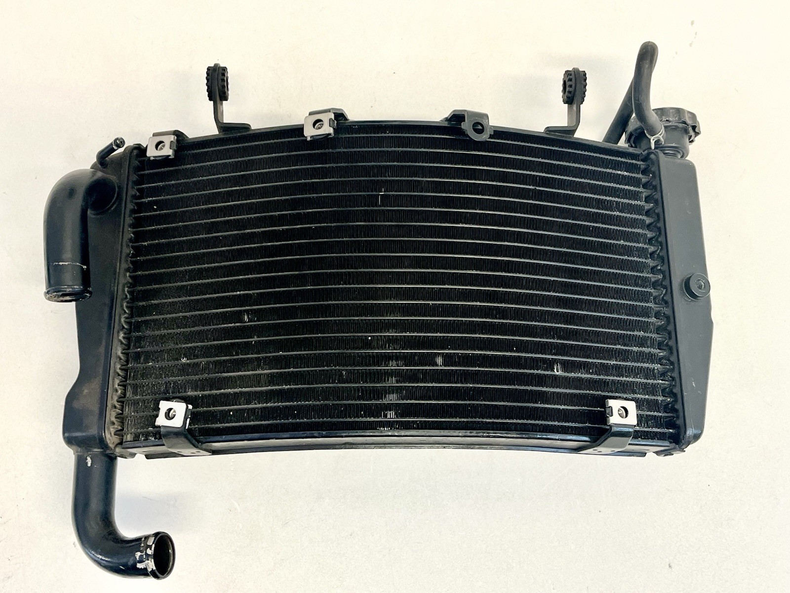 Genuine Ducati 749 999 Superbike 2005 Used 2.70 Liter Radiator 54840411A