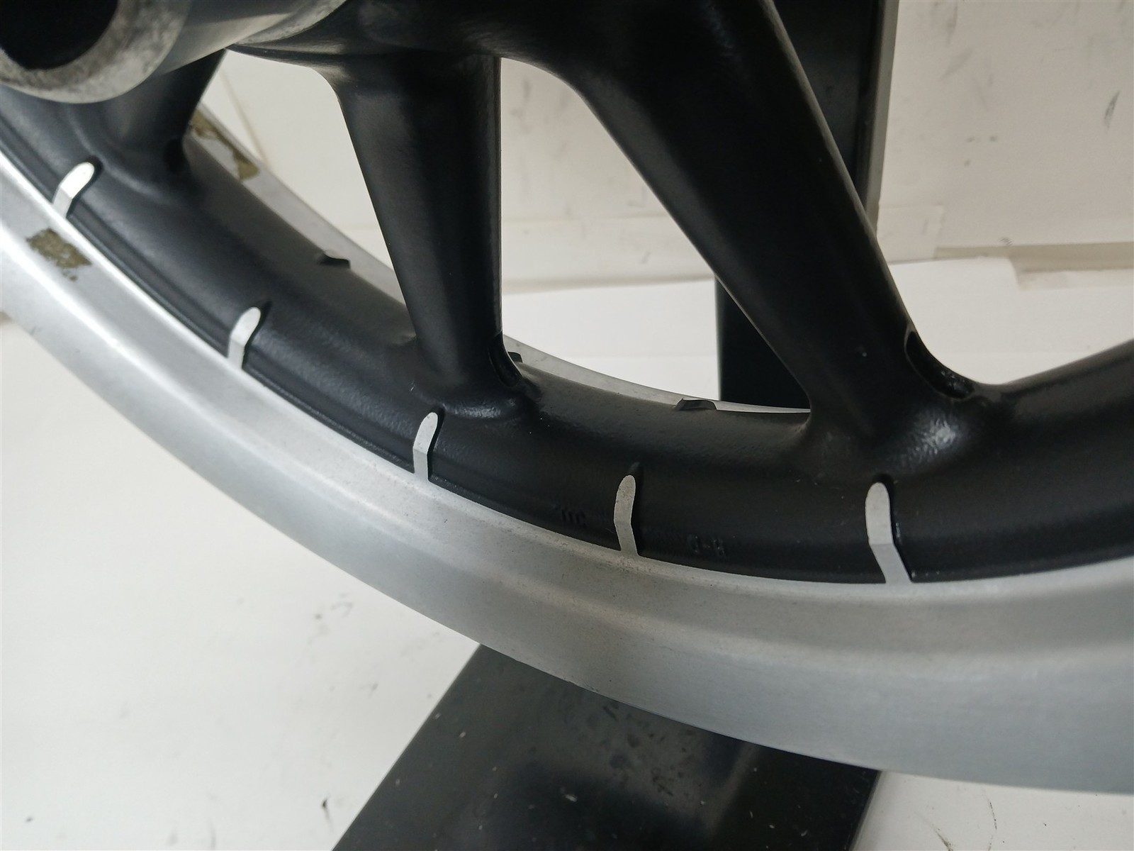 Harley-Davidson 2008 Electra Glide Front Wheel Wagon 16×3 43493-00
