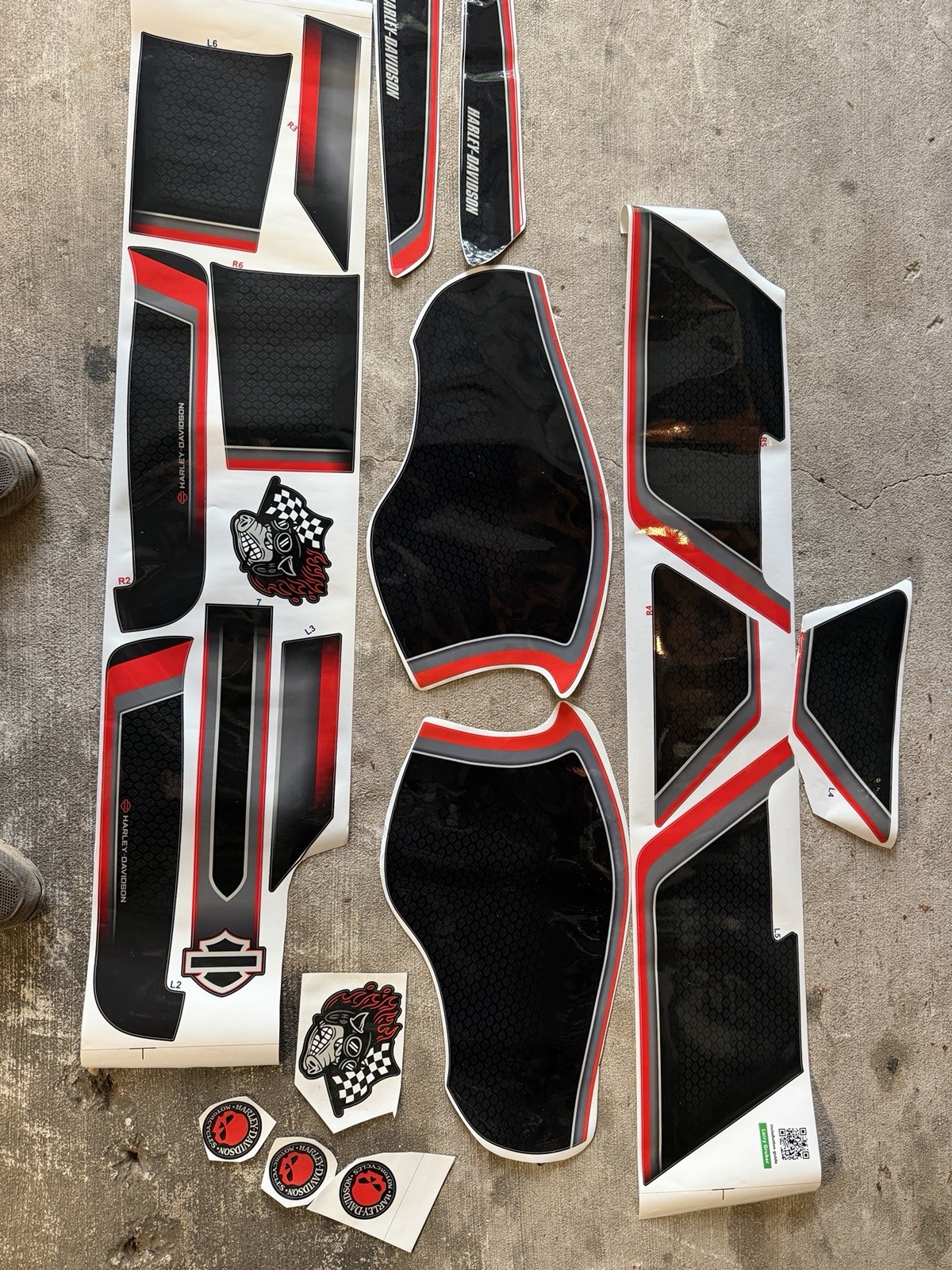 3m Custom Design Partial Wrap For A Harley Streetglide