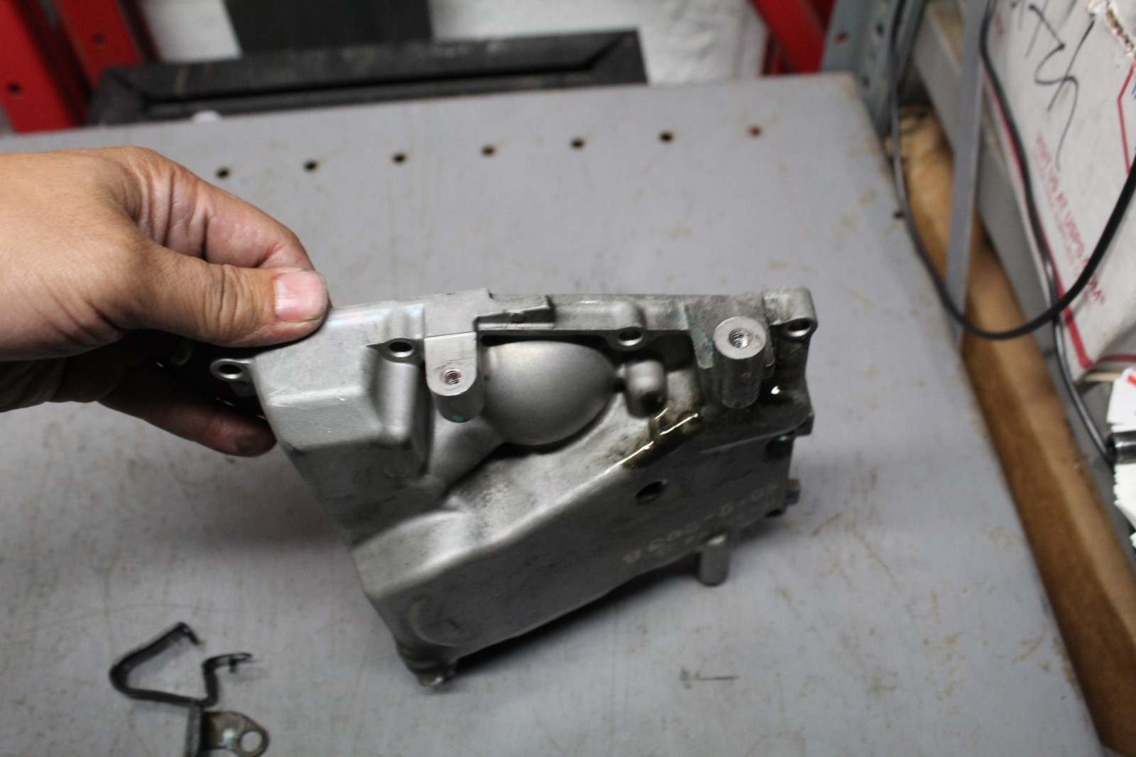 2022 KAWASAKI NINJA 650 USED OEM ENGINE OIL PAN