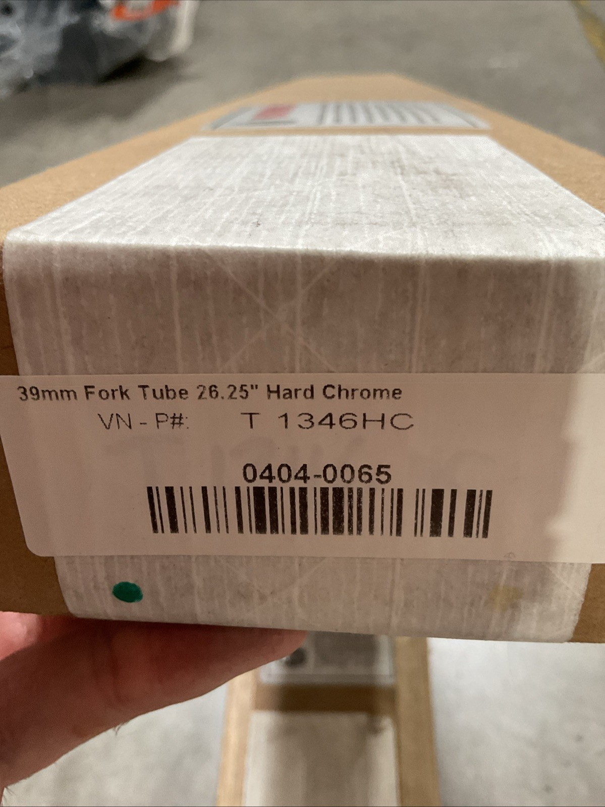 CUSTOM CYCLE ENGINEERING 0404-0065 T1346HC Fork Tubes 39 mm – 26.25″