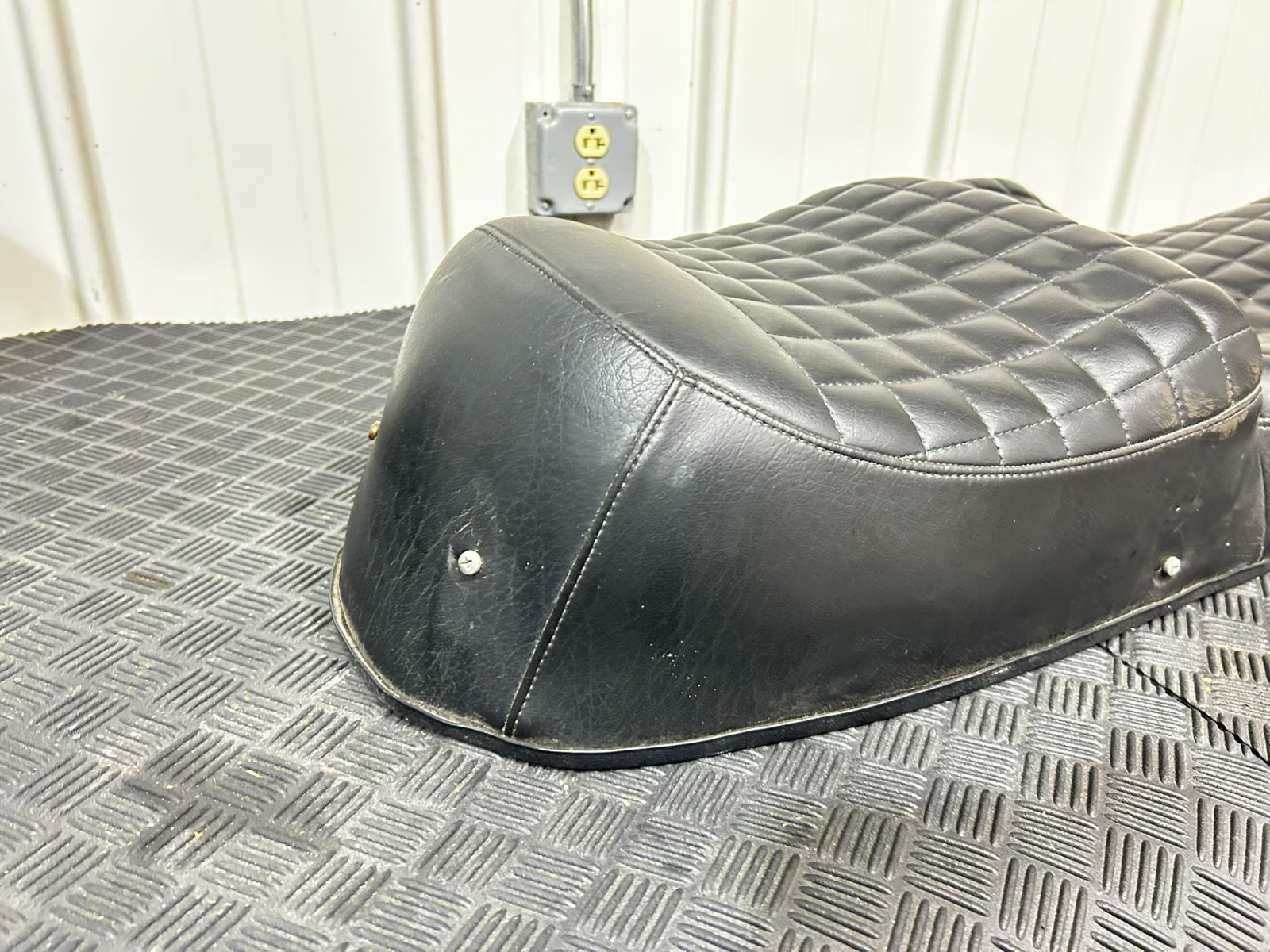 1973-1976 BMW R90/5 R90/6 Day Long Saddle Seat