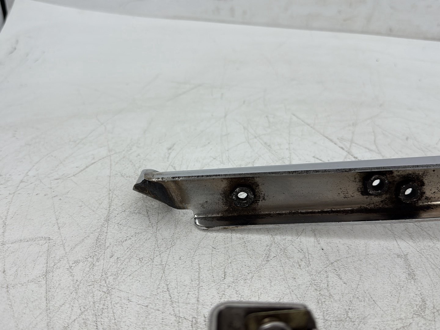 1995 Harley Road King FLHR OEM Left Right Saddlebag Fender Struts Brackets