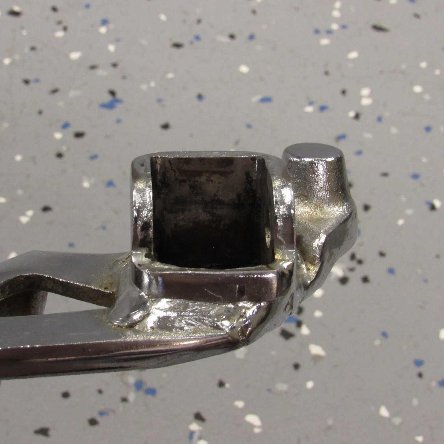 1987 CMX450 LEFT Side Front Driver Foot Peg BRACKET ’87 Rebel 450 Rider Step