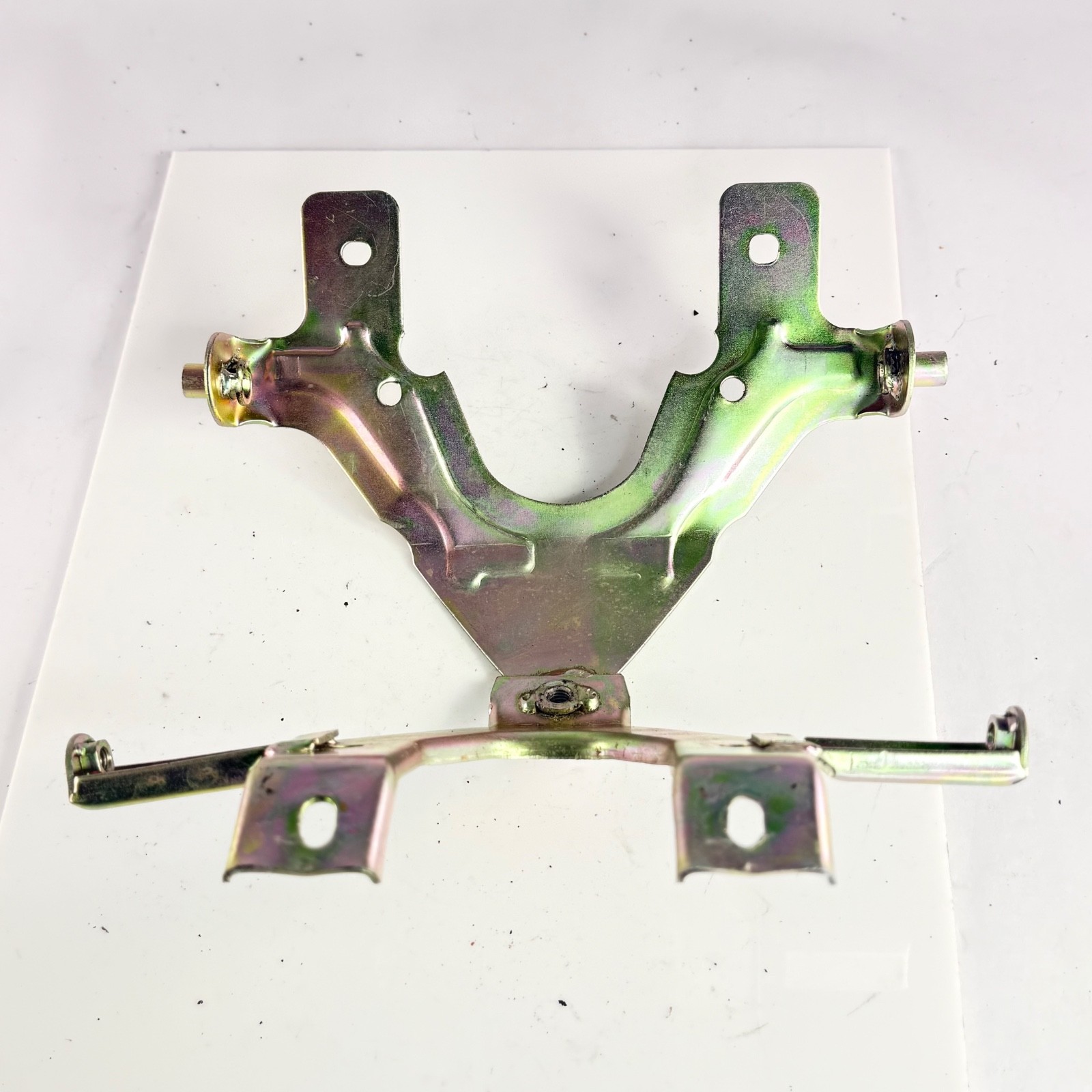 Honda CT90 1972-79, CT110 1980-84 Auxillary Fuel Tank Body Bracket 17761-102-702