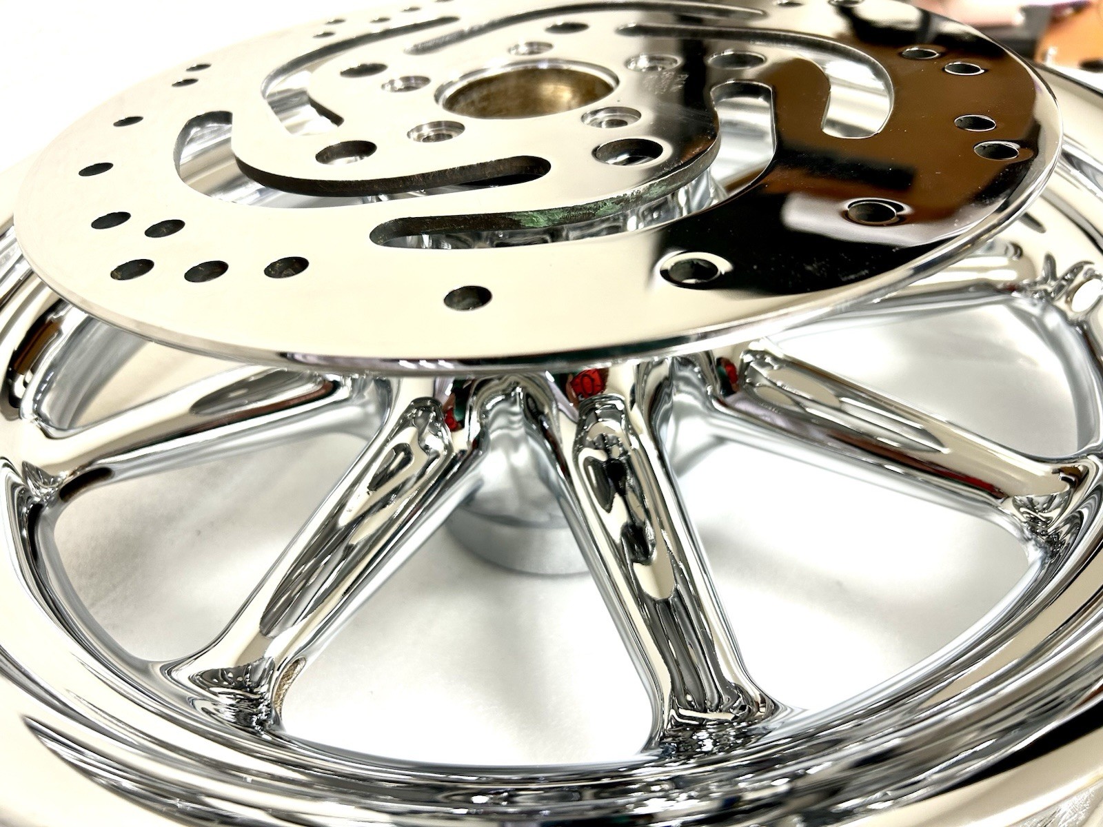 Harley Touring 1″ AXLE MAG Wheel ROAD GLIDE Chrome Front 2000-08 W/2 Rotors OEM