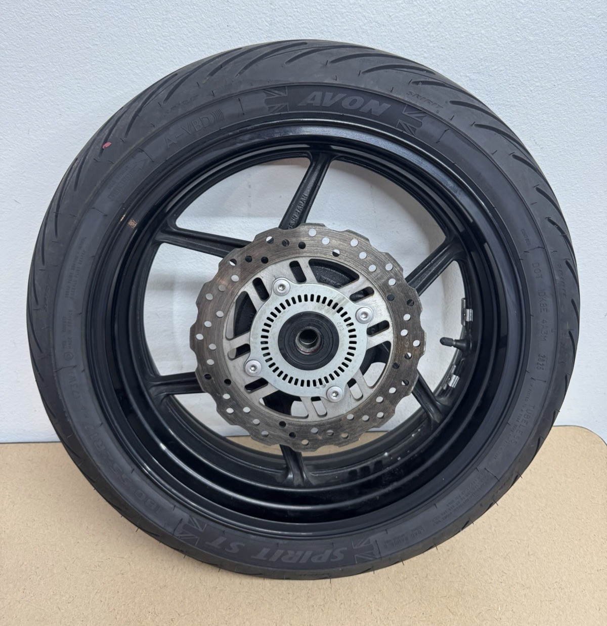 2019-2025 Kawasaki Versys 1000 KLZ1000 Rear Wheel Rim & Tire 180/55ZR17 OEM