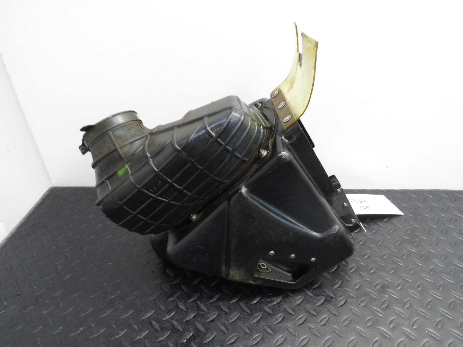 92 93 KAWASAKI KX 125 KX125 OEM AIRBOX HOUSING BOOT CLEAN GOOD! 11011-1370