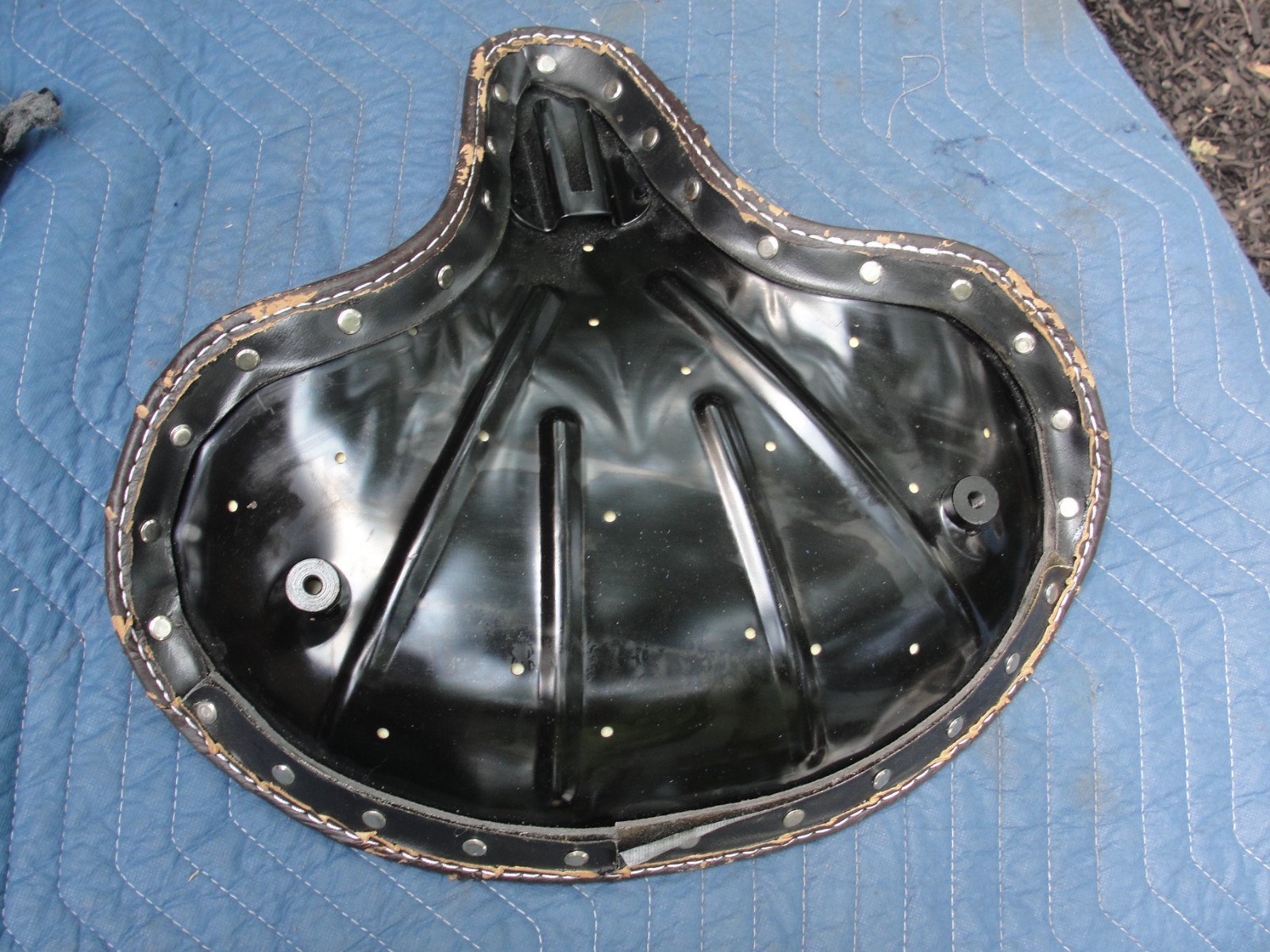 Harley WL WLA WLC WLD Flathead Brown Solo Seat Saddle Military for WLA 3181-41