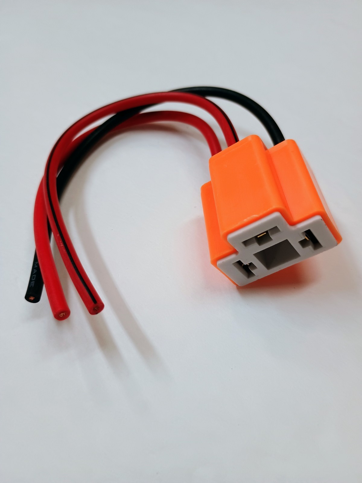 JTT Wire 2789F Female Pigtail Socket 9003 HB2 H4 Two Harness Headlight Connector