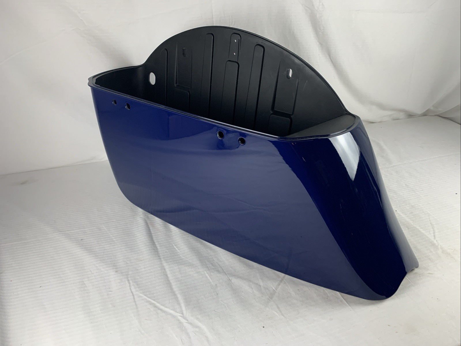 INDIAN GENUINE INDIAN BLUE LH (ONLY) SADDLEBAG BIN BOTTOM (ONLY) 5450738-640