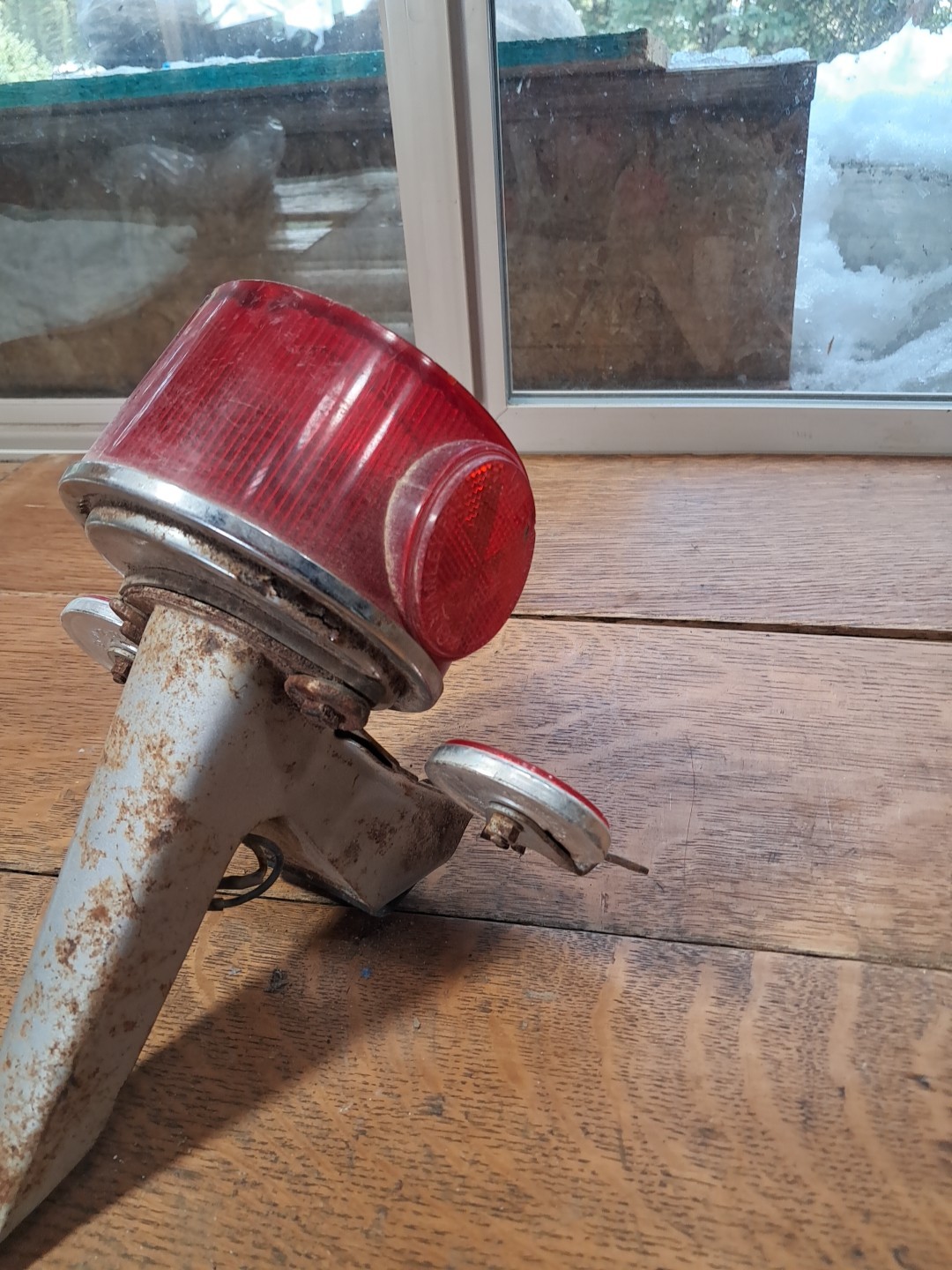 Yamaha Rd350 Complete Tail Light Assembly 040-4918 XS650 OEM vintage K71