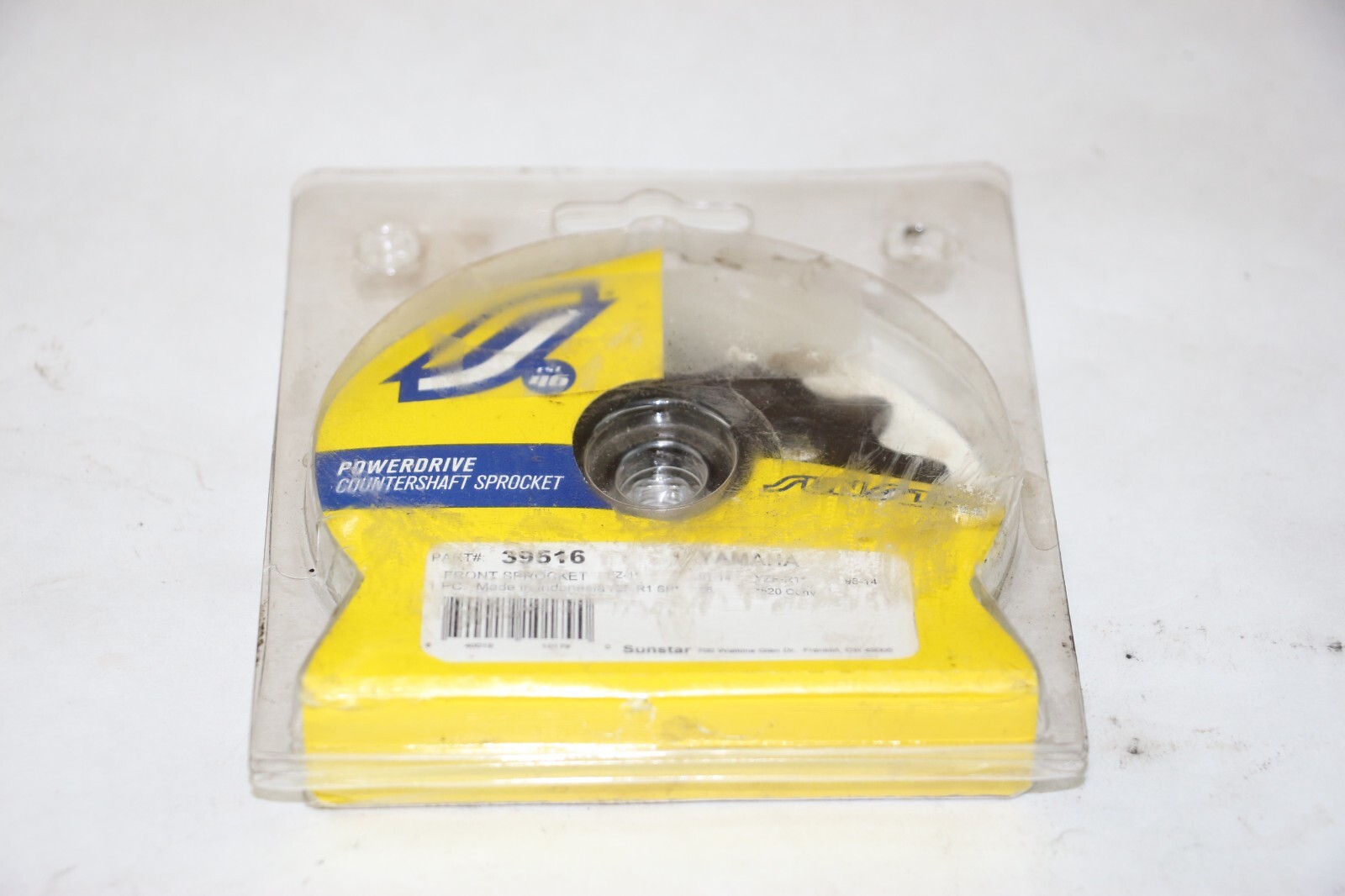 Sunstar – 39516 – Steel Front Sprocket, 16T-Yamaha