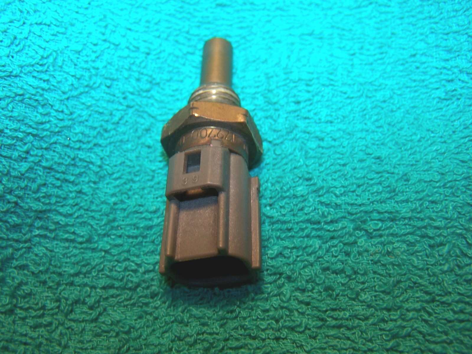 SUZUKI GSXR1000 WATER TEMPERATURE SENSOR 13650-51G10 GSX R600 R750 R1000 lm