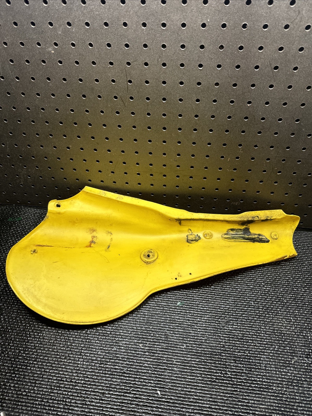 1980- 1981 Yamaha YZ250 Left Side Shroud Number Plate DC Plastic