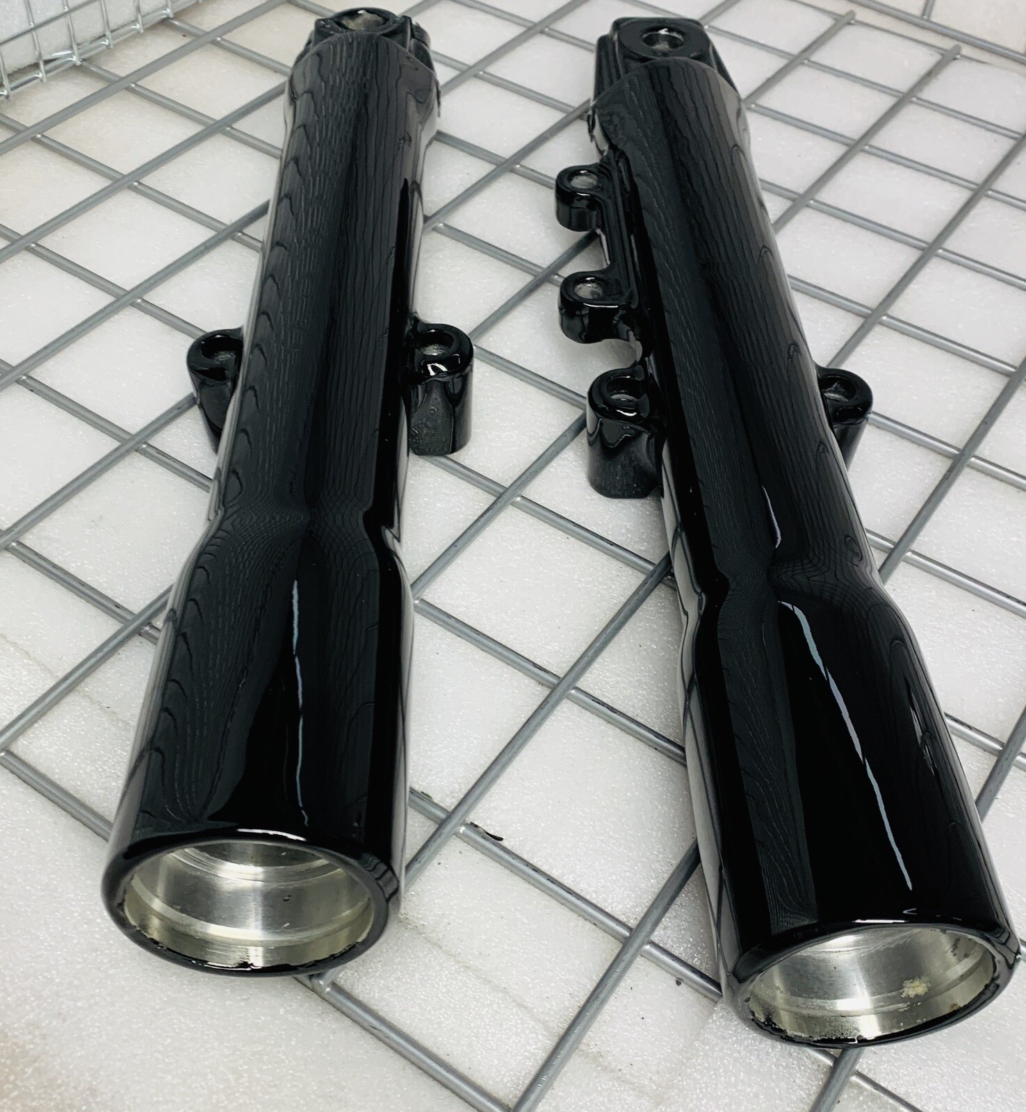 HARLEY FAT BOY GLOSS BLACK FORK legs SLIDERS 2000 – 06 G592 Heritage OUTRIGHT