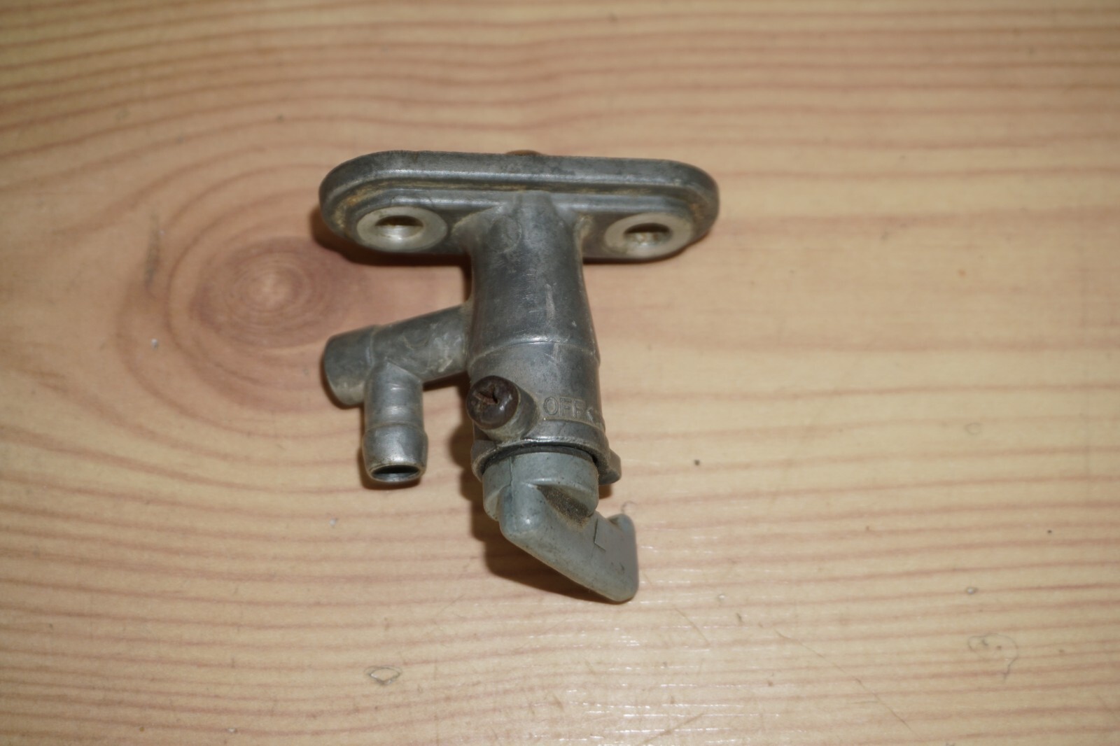 77-83 Yamaha YZ100 Fuel Valve Gas Tank Petcock YZ125 YZ250 YZ490 2K5-24500-00-00