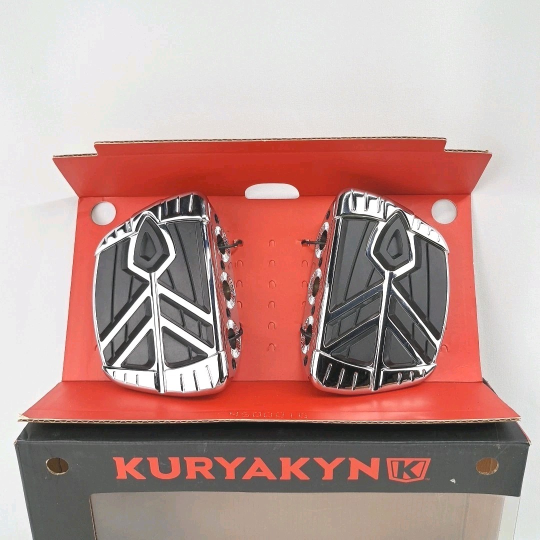 Kuryakyn Motorcycle Chrome And Black Foot Pegs Pair With Box