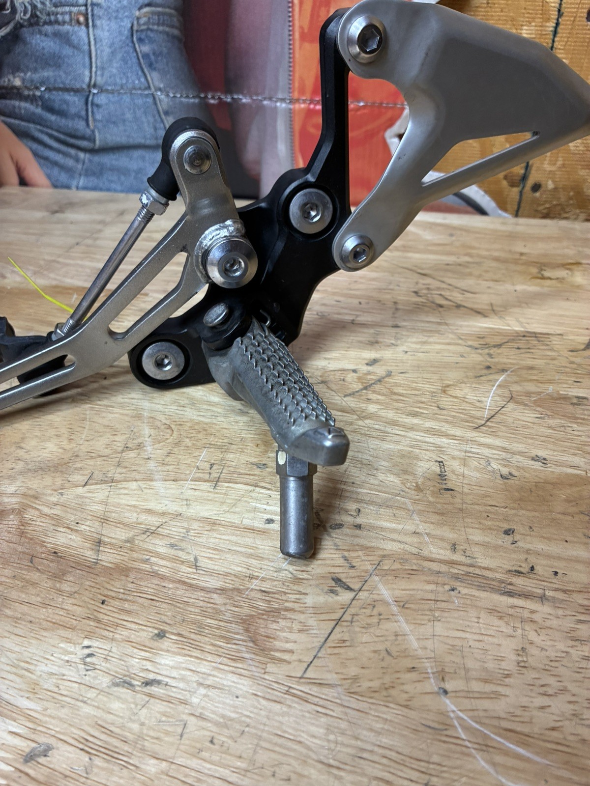 23-24 KAWASAKI NINJA 500 EX500 LEFT REARSET REAR SET FOOT PEG W SHIFTER