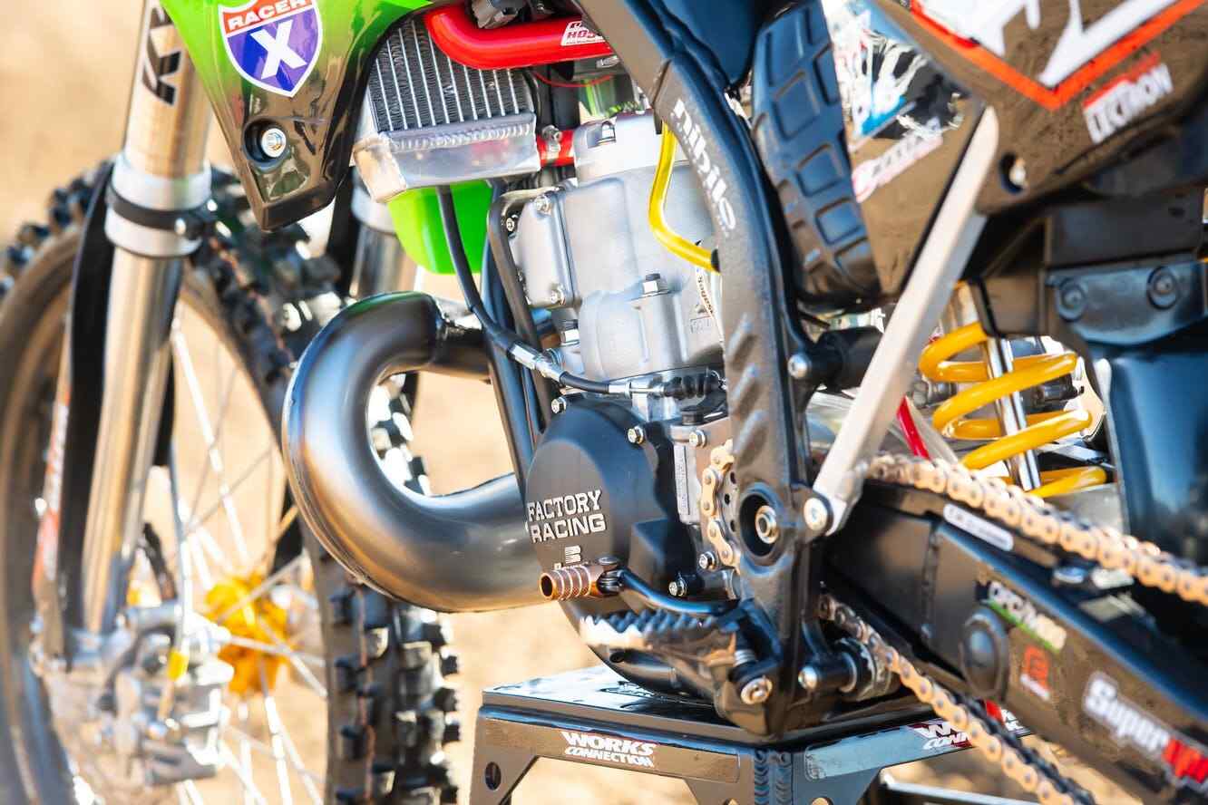 KX250 Engine Rebuild Bolt Kit for Kawasaki KX 250 Specbolt Nickel Wurks Ti Look