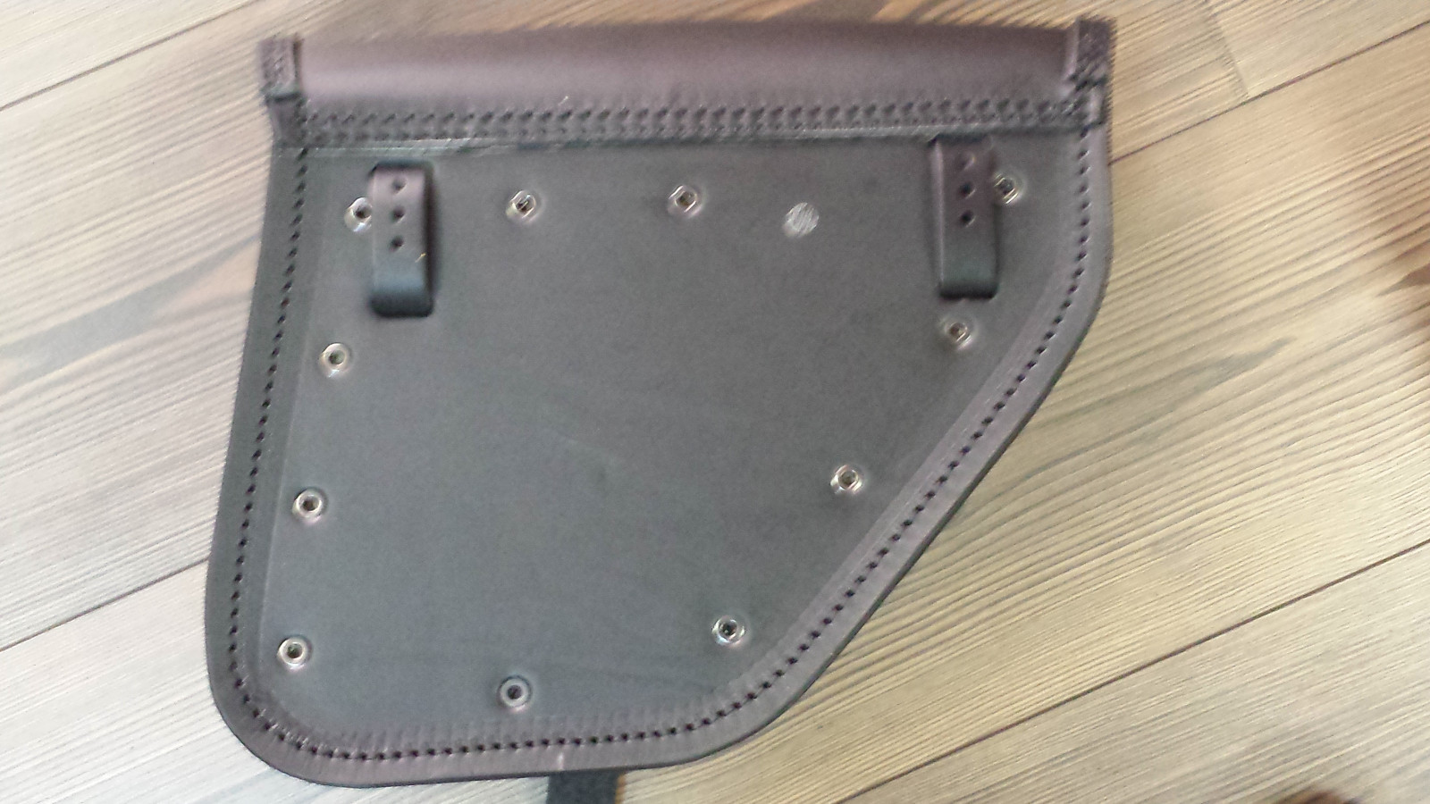 SADDLE BAG LEFT&RIGHT SIDE FOR HARLEY DAVIDSON DYNA STREET BOB WIDE GLIDE FATBOB