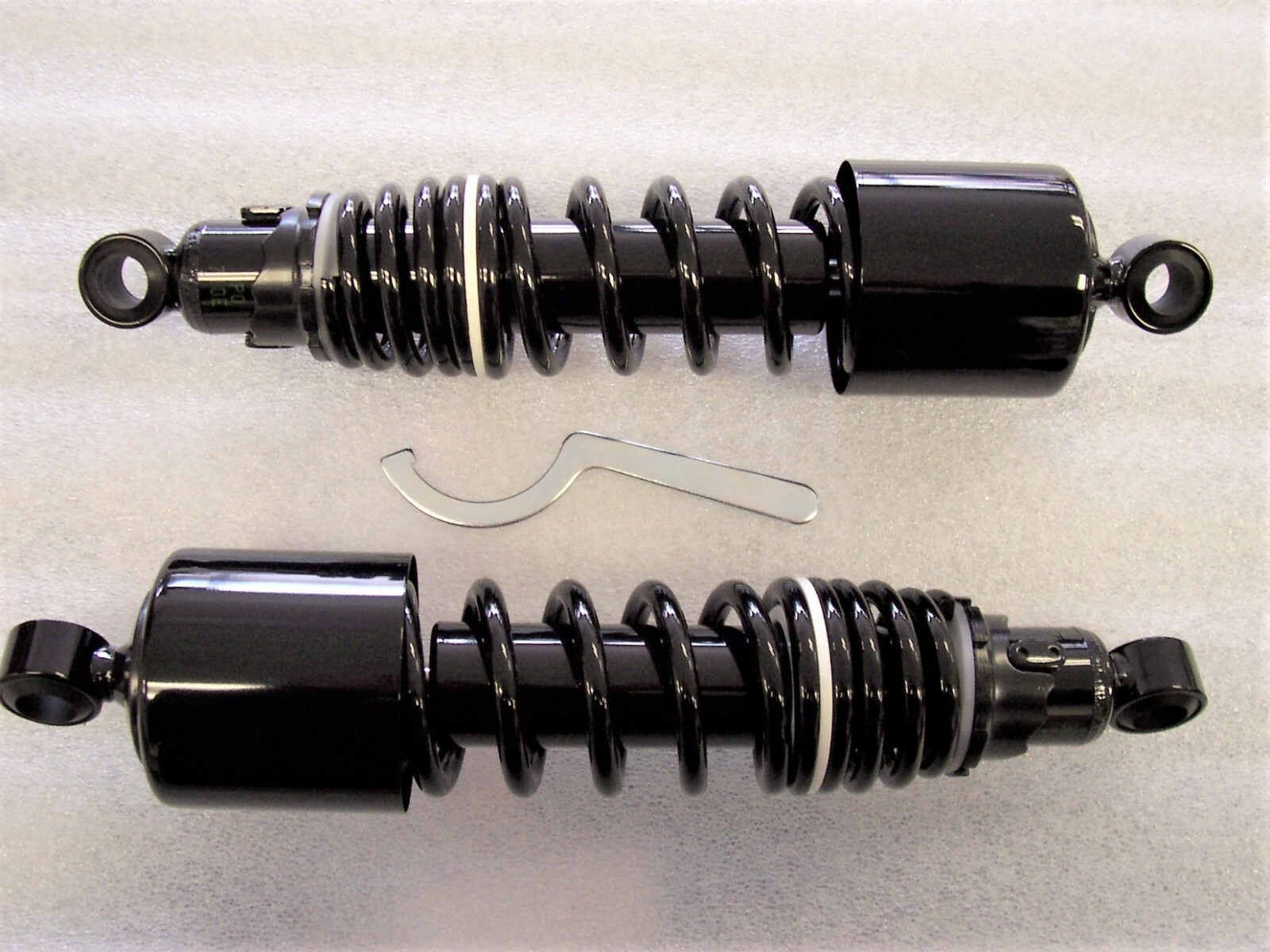 Honda VT750 Shadow Ace 12.25″ Dual Spring Black Shocks