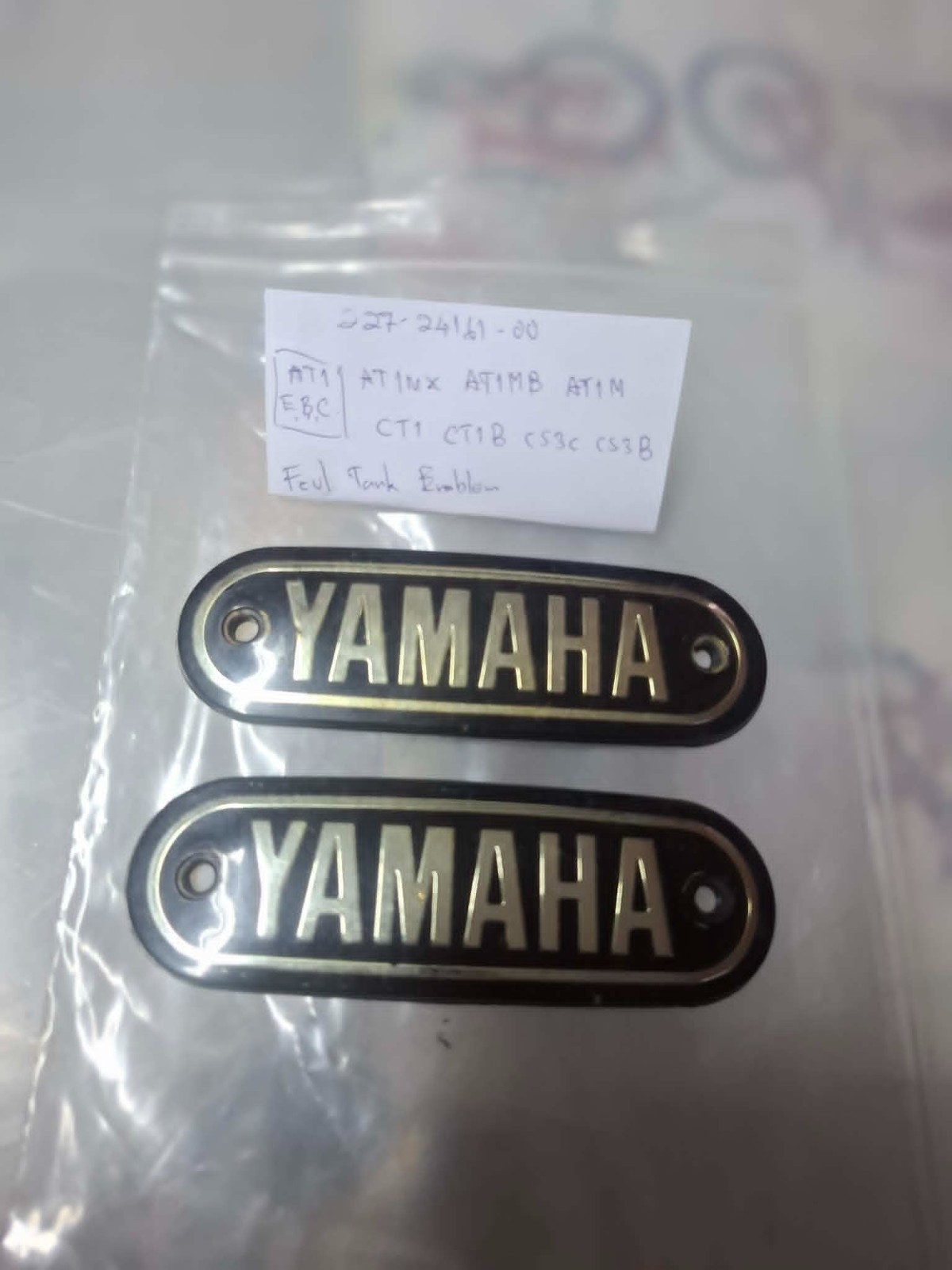 YAMAHA AT1-AT2-JT1-JT2-CS2-CS3-CT1-CT1C FUEL TANK BADGE NOS JAPAN 227-24161-00