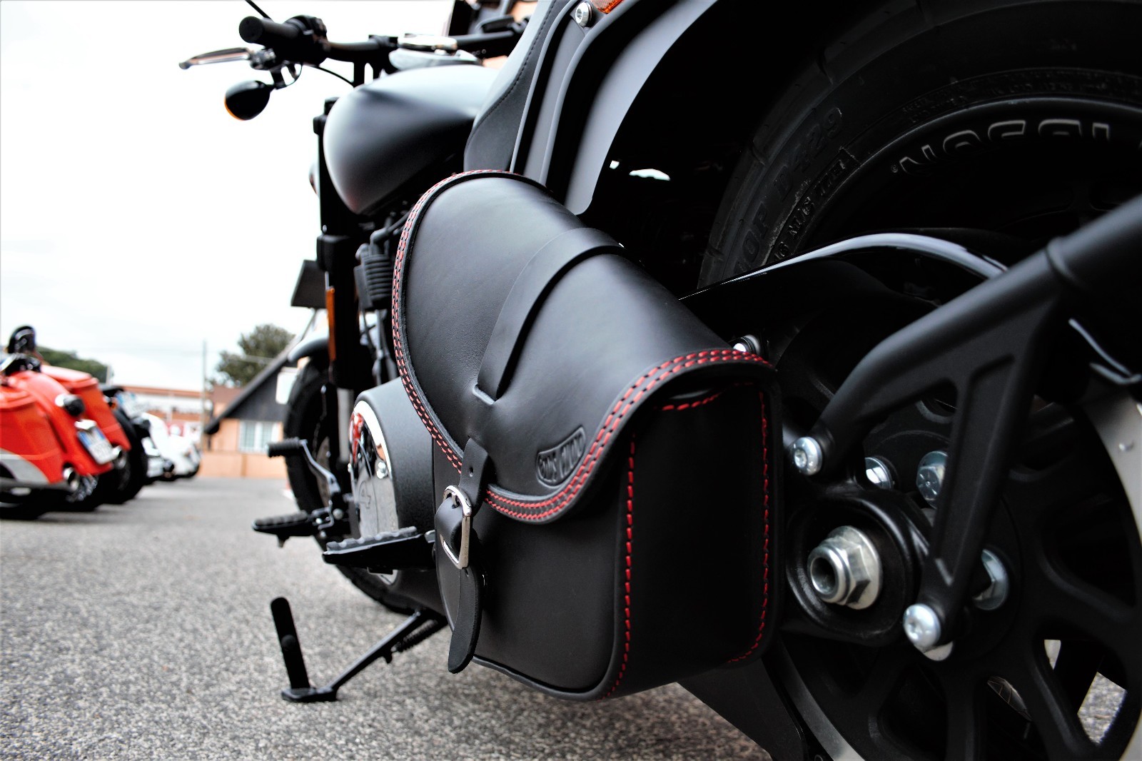 SWINGARM BAG FOR HD SOFTAIL 2000-2024 SLIM, FATBOB, FATBOY, BREAKOUT, LOW RIDER