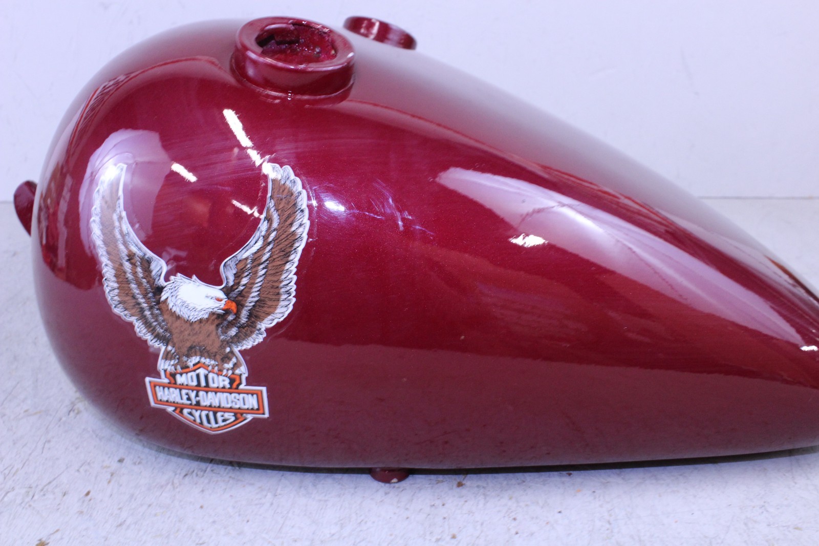 Harley 4.5GAL Quick Bob Tank for FXE FXS FXB Panhead Aftermarket Burgundy 71030