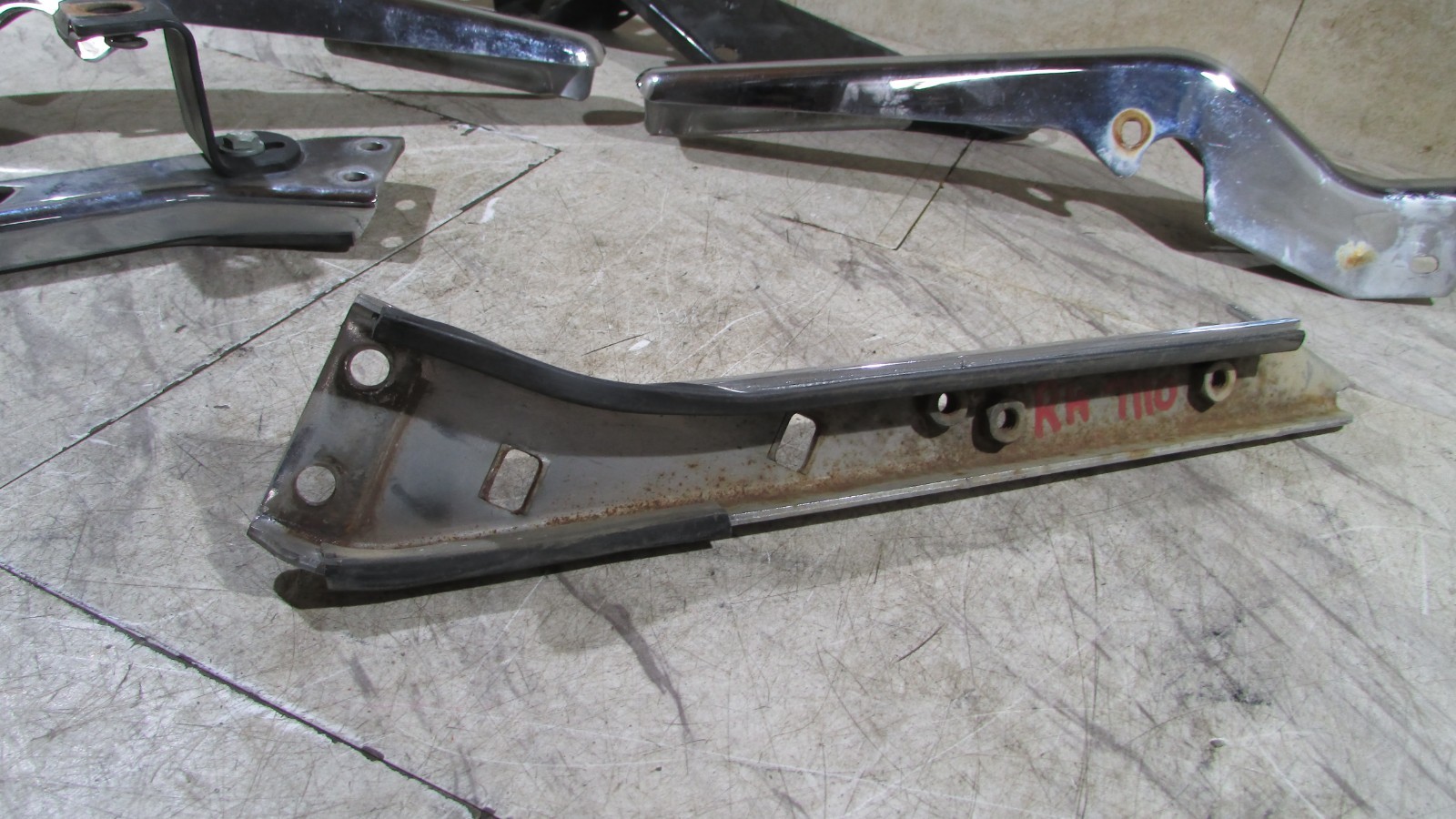 HARLEY SADDLEBAG SUPPORT & BRACKETS, FITS 2008 ELECTRA GLIDE FLHT (DA7110)