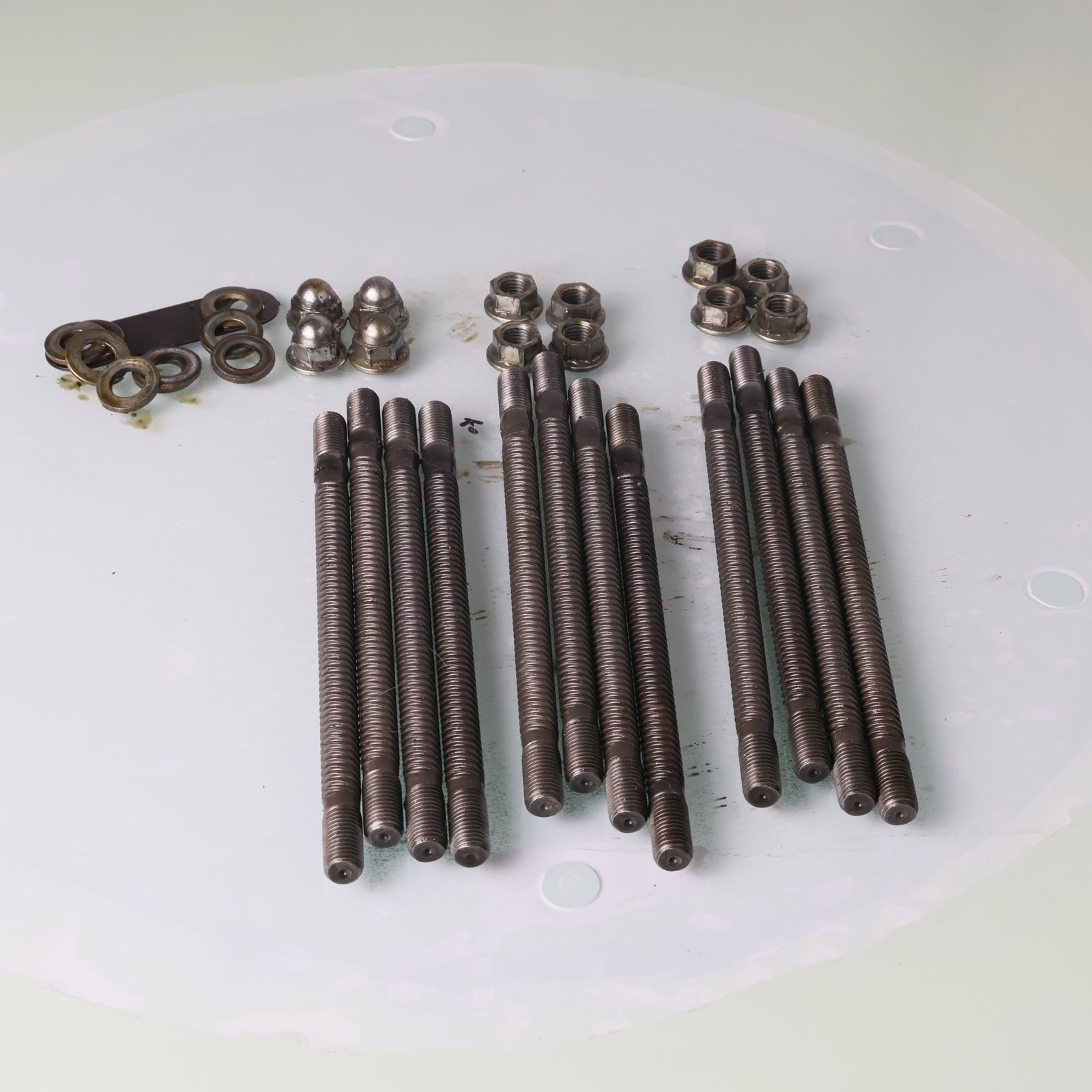 Honda Cbr1000f 1989–1997 Engine Crankcase Studs 90032-MM5-641 OEM