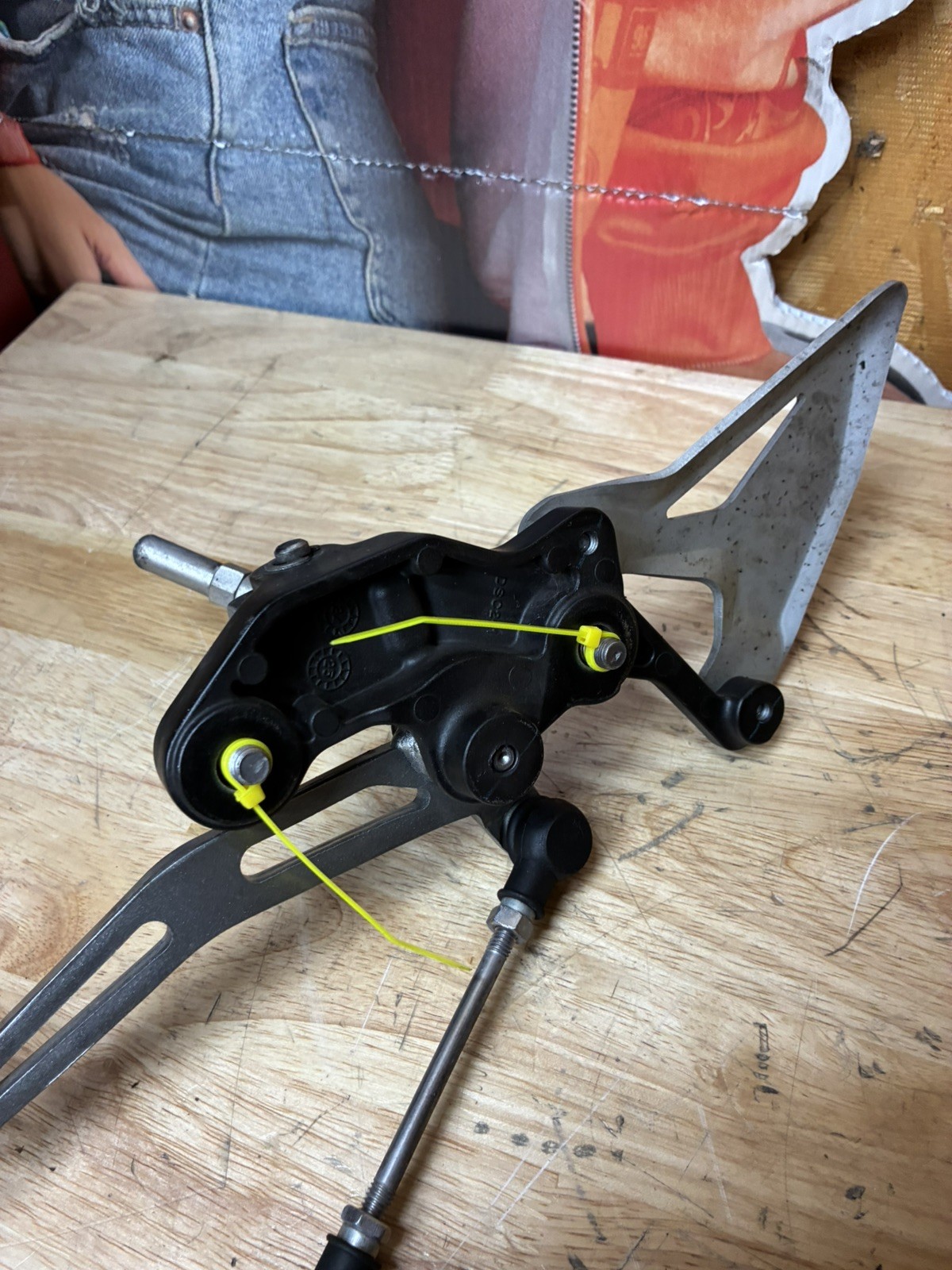 23-24 KAWASAKI NINJA 500 EX500 LEFT REARSET REAR SET FOOT PEG W SHIFTER