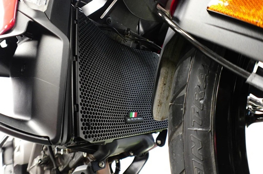 Evotech Performance Radiator Guard fits Ducati Multistrada V2/V2S. Year 2025 on