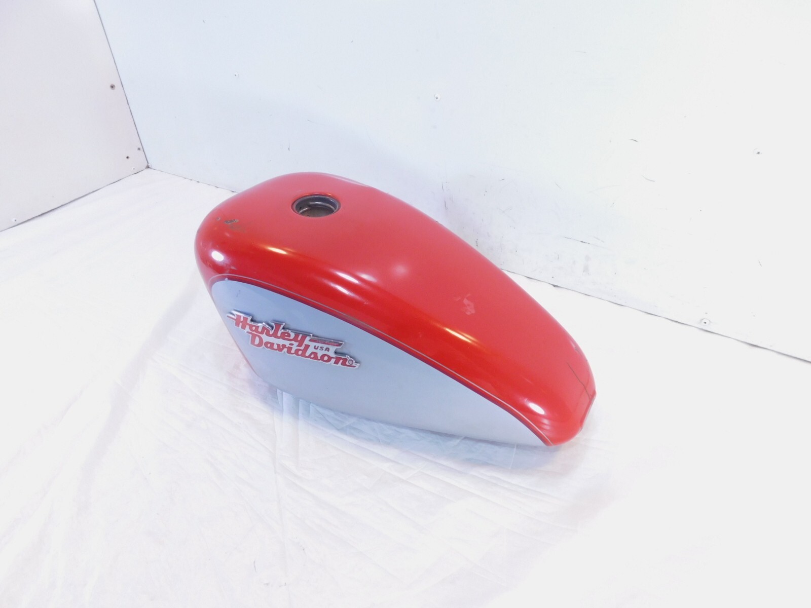 1998-2003 Dented Harley Davidson Sportster 883 & 1200 Fuel Gas Petrol Tank