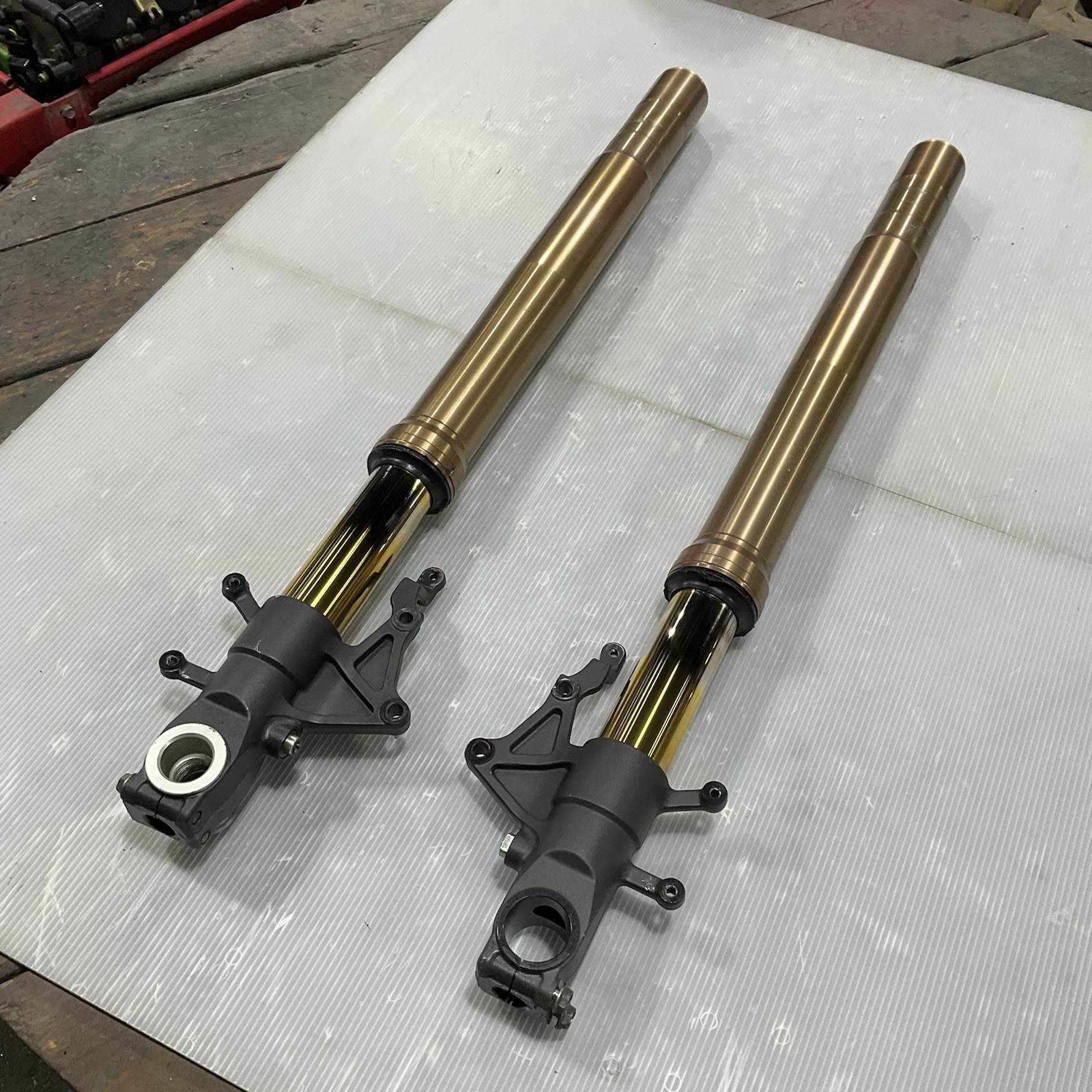 2001-2002 Suzuki Gsxr1000 Forks Front End Suspension Fork Set *STRAIGHT*