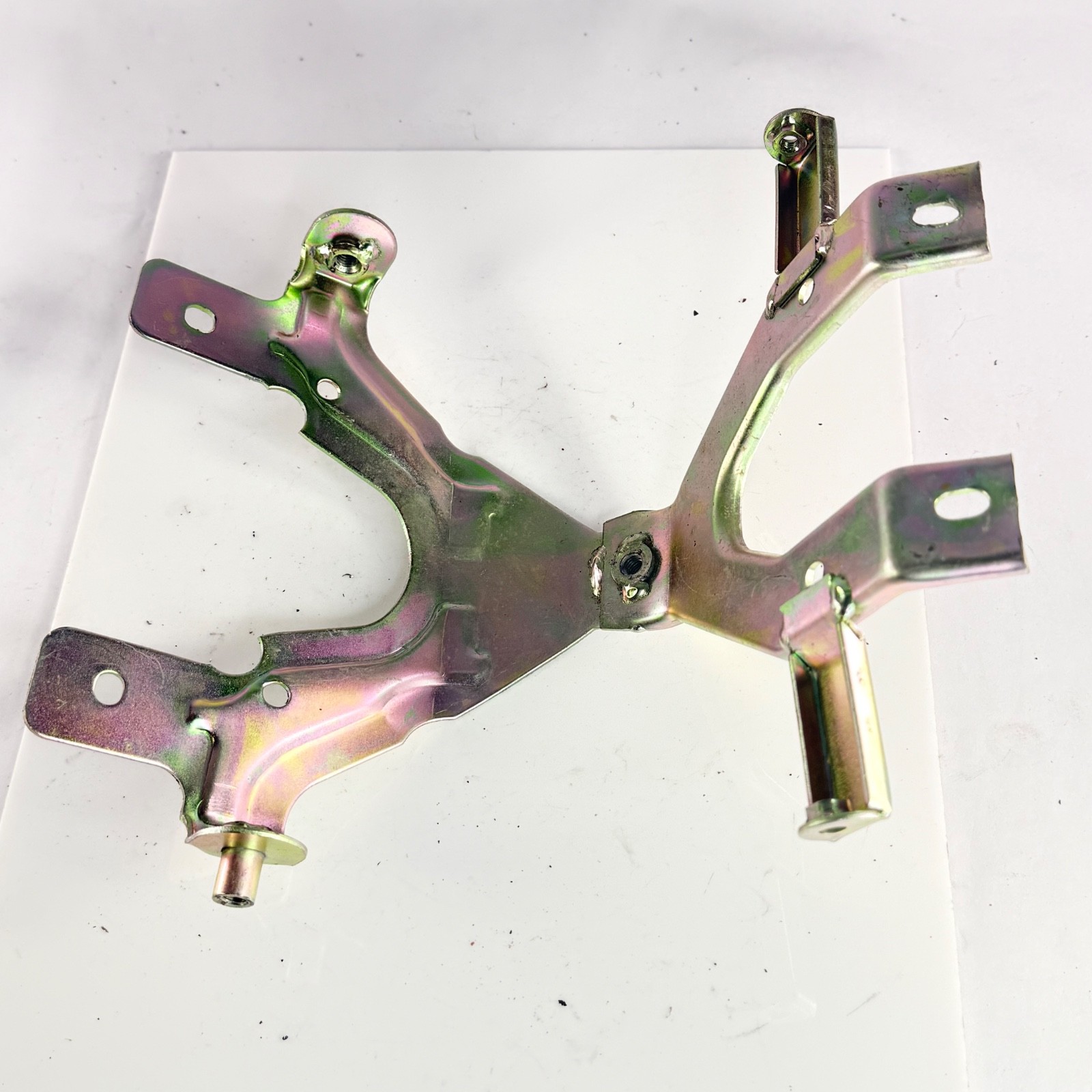 Honda CT90 1972-79, CT110 1980-84 Auxillary Fuel Tank Body Bracket 17761-102-702