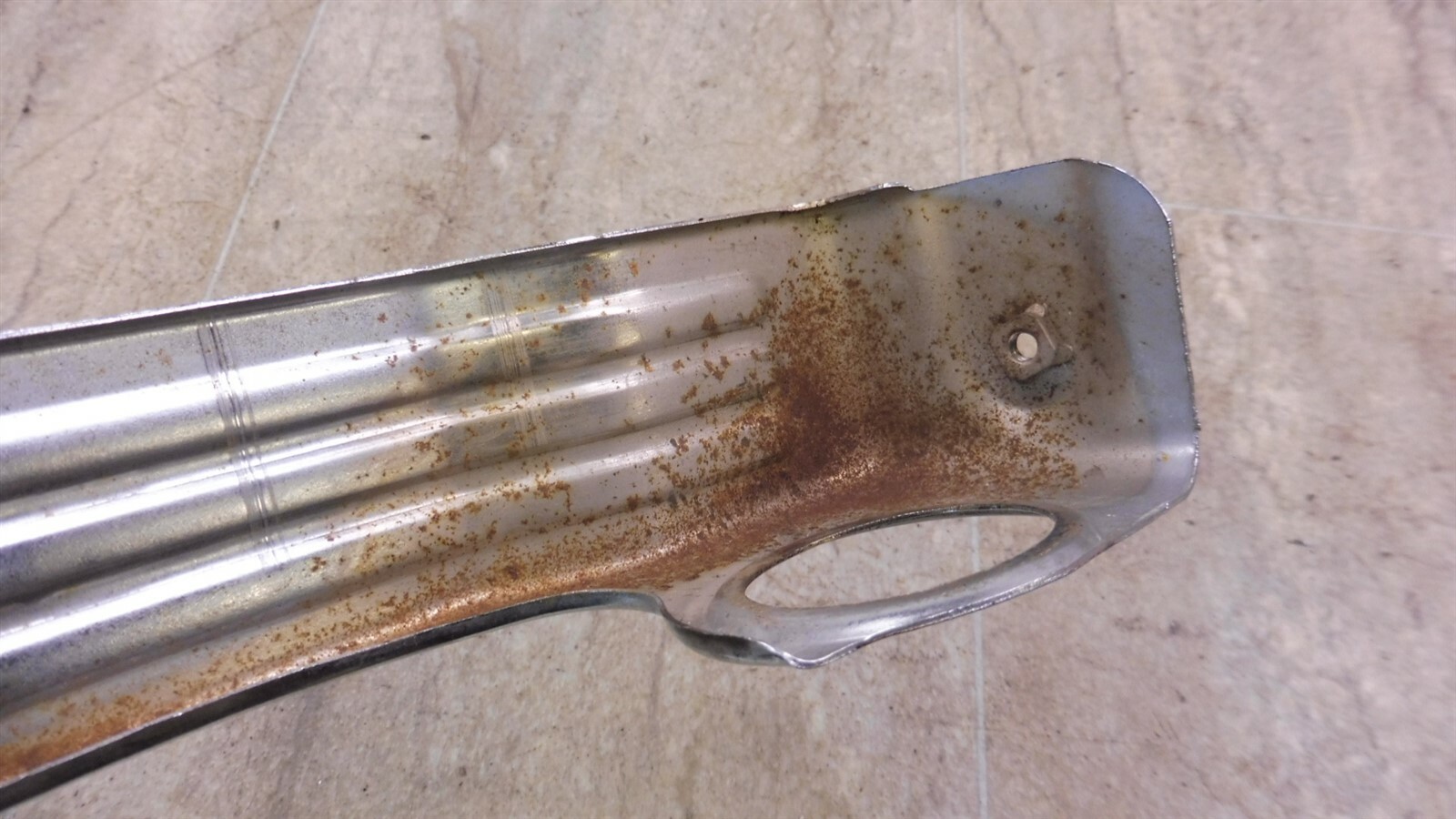 1980 Suzuki GN400 GN 400 S649-1) chrome front fork trim cover