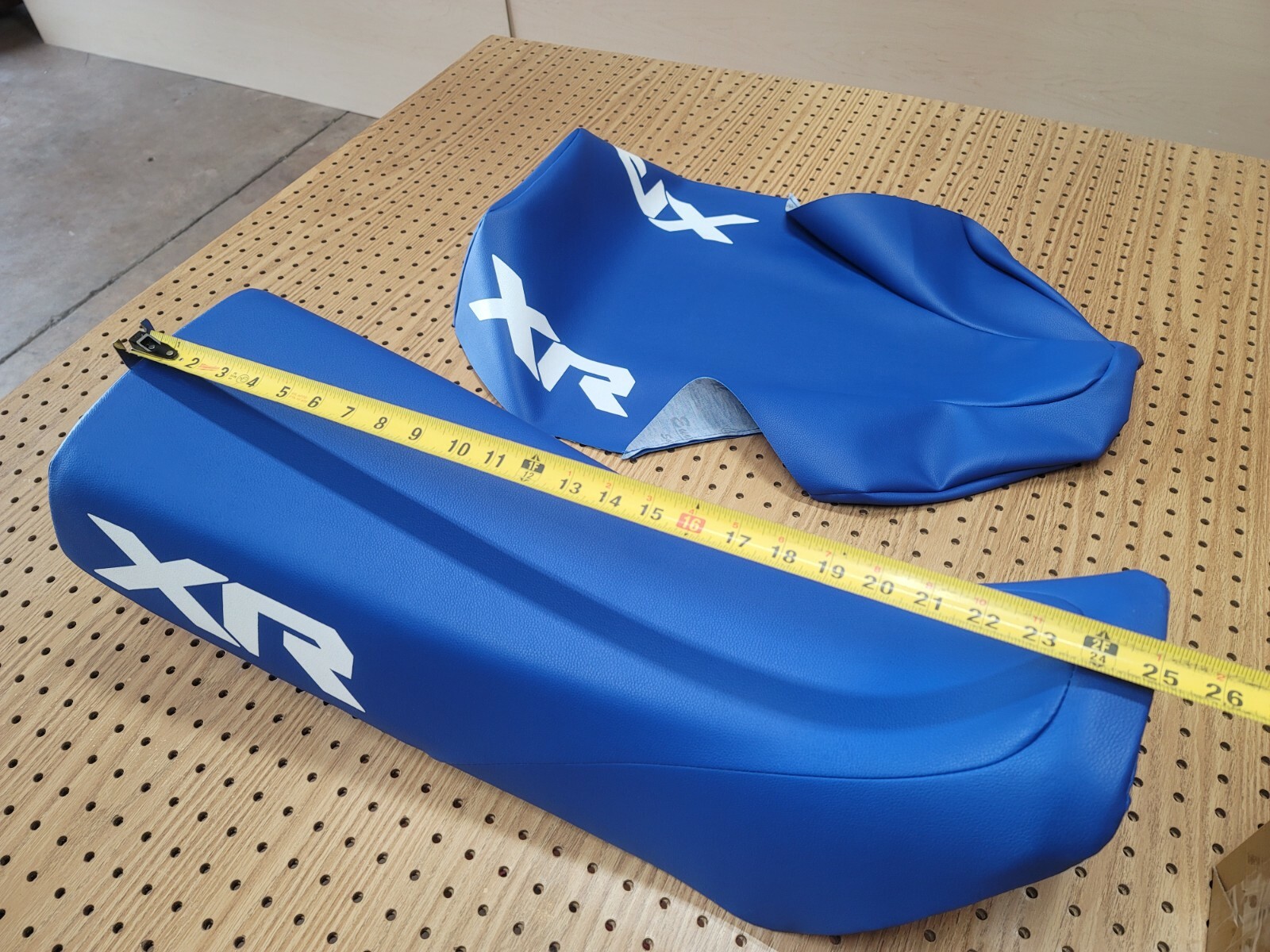 HONDA XR350R SEAT COVER HONDA XR600R SEAT COVER 1985 MODEL BLUE (H*-397)