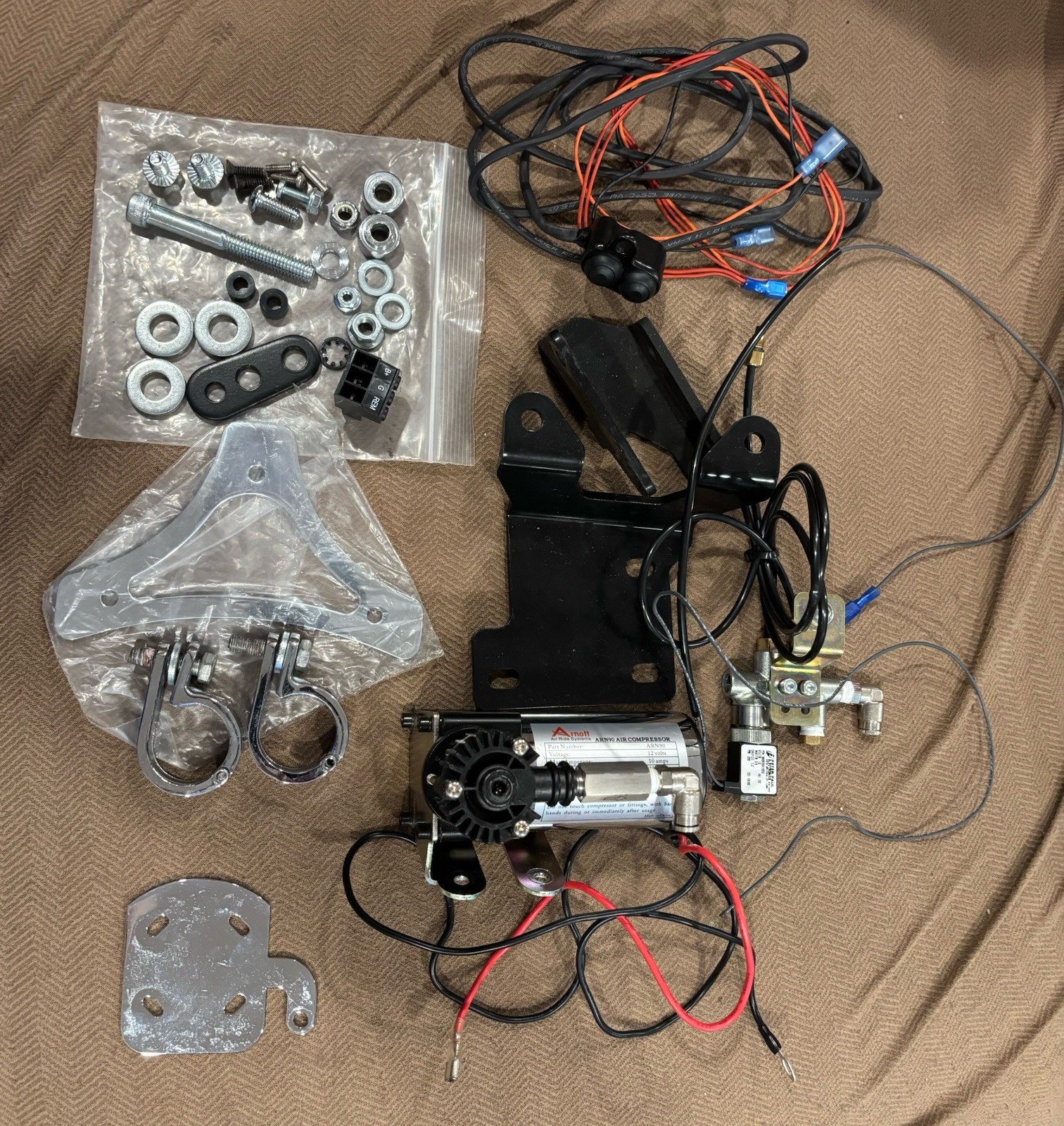 Arnott Harley Davidson H-D Smooth Ride Air Pump & Misc Parts MC-2973 2009-26 NEW