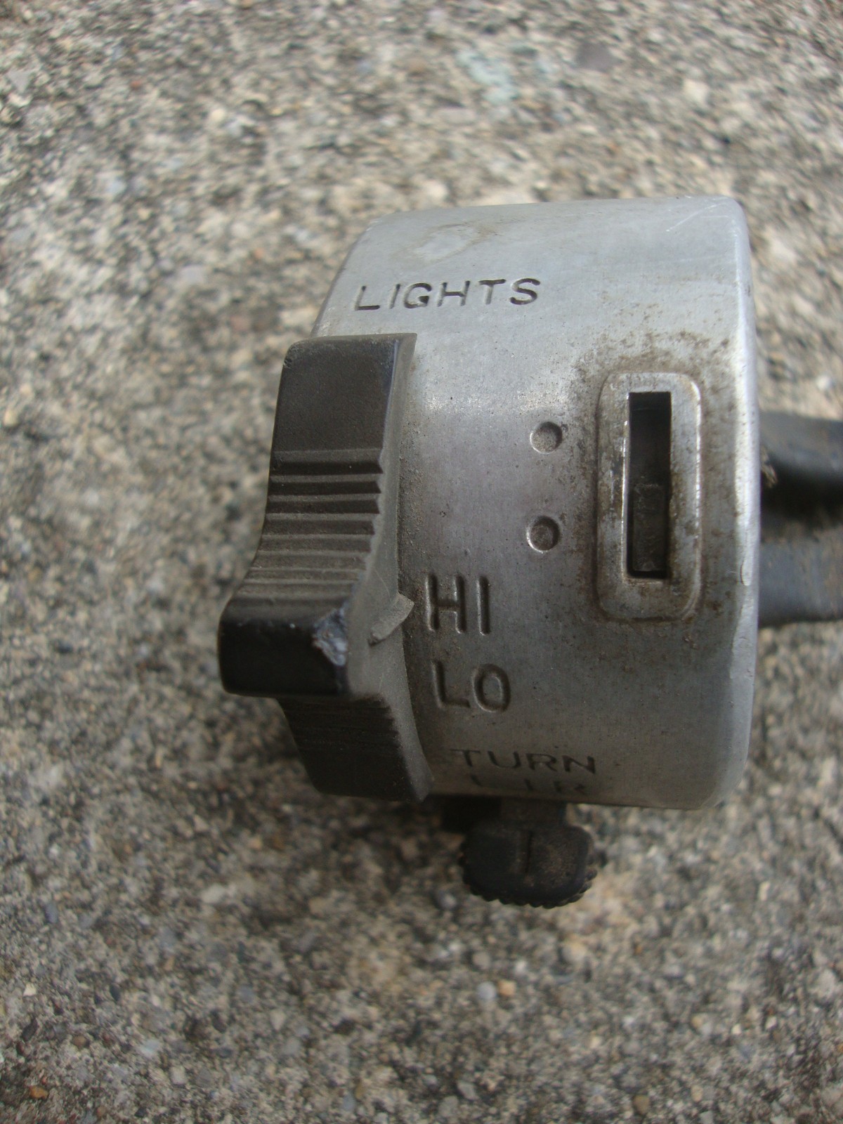 1975 Suzuki TS185 oem TURN SIGNAL SWITCH horn 1972 1973 1974 1976 1977 TS 185