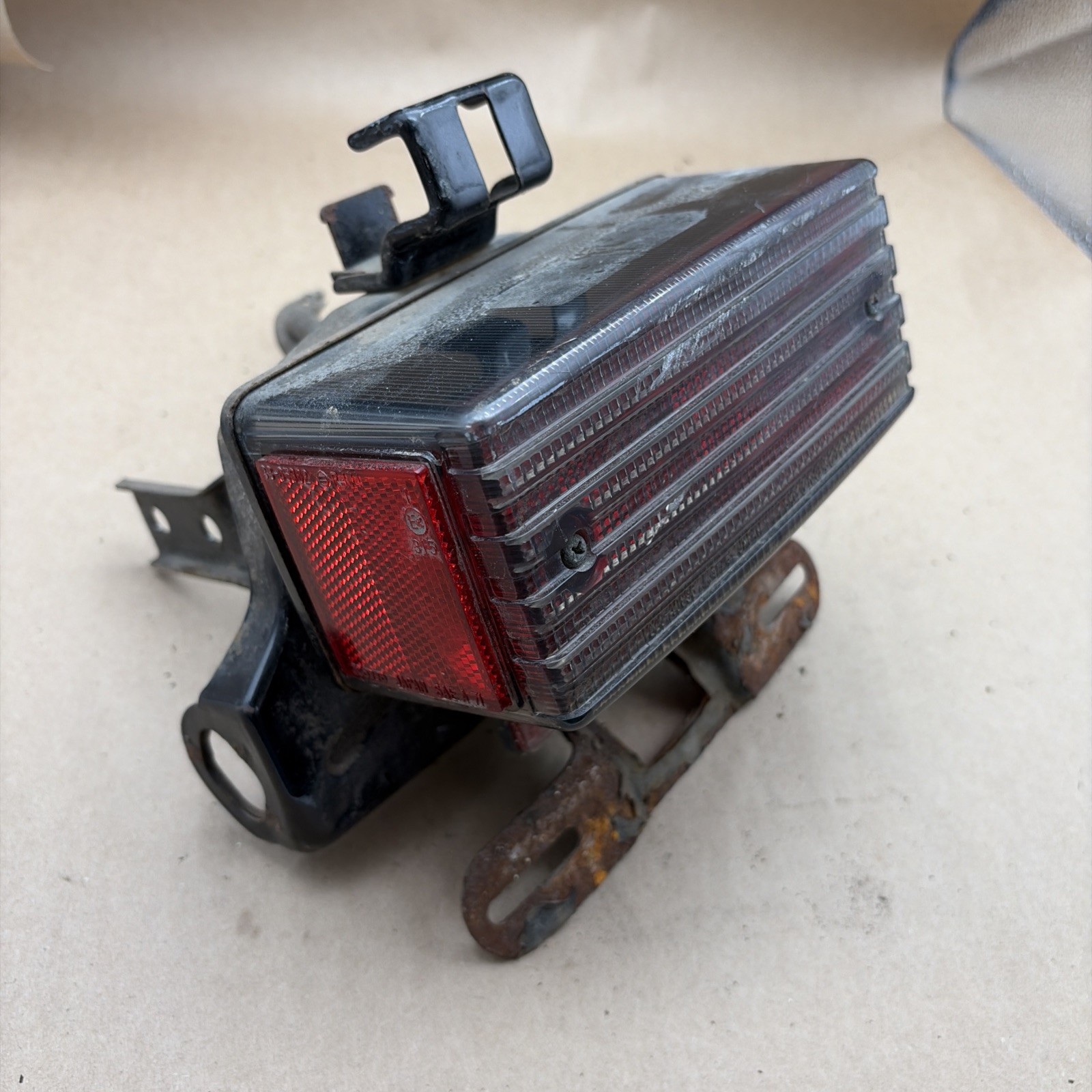 Kawasaki GPZ1100B GPZ 1100 B 1981 1982 Tail Rear Back Light Taillight