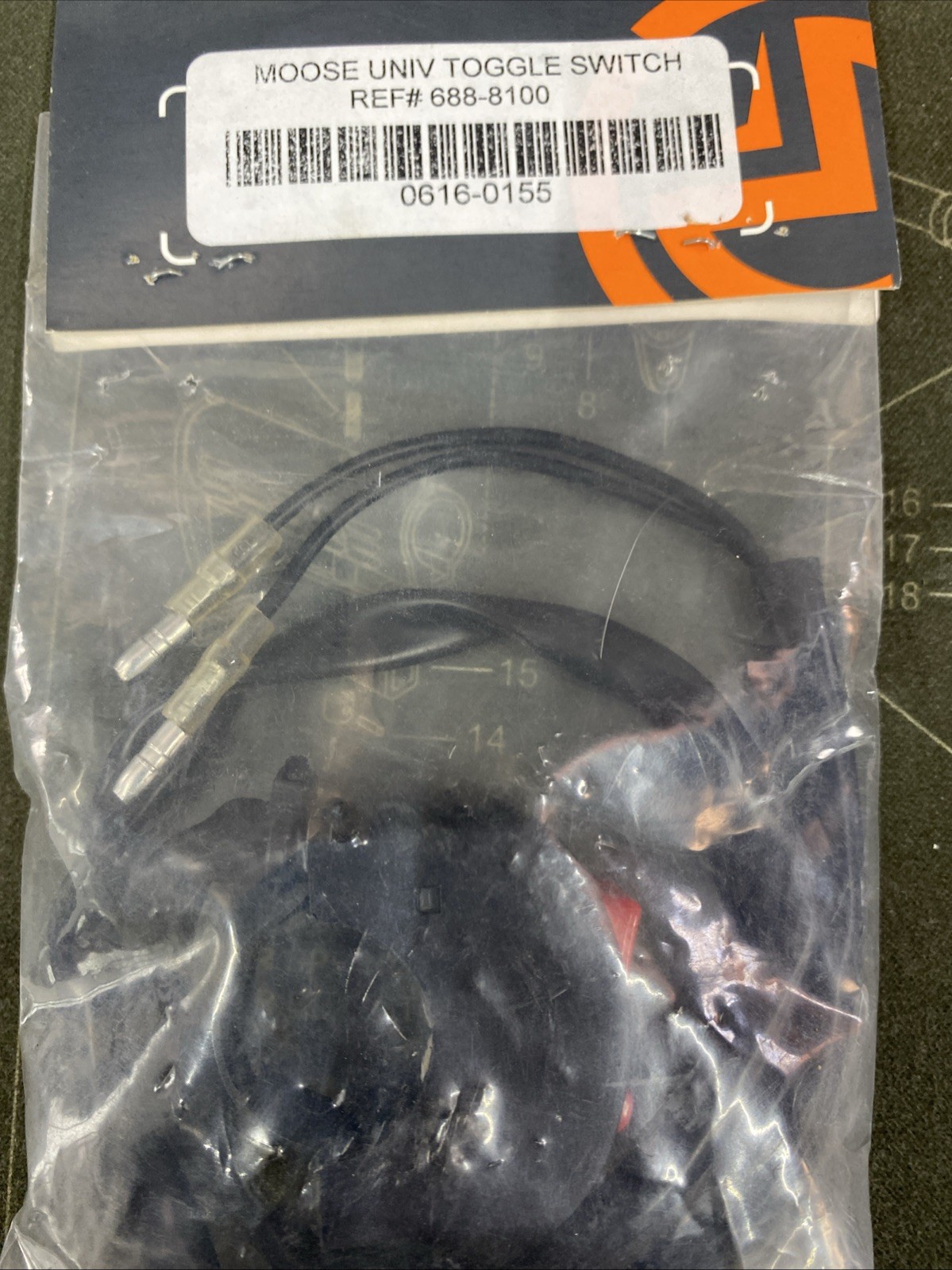 Moose Racing – 688-8100 – Universal Toggle On/Off Switch