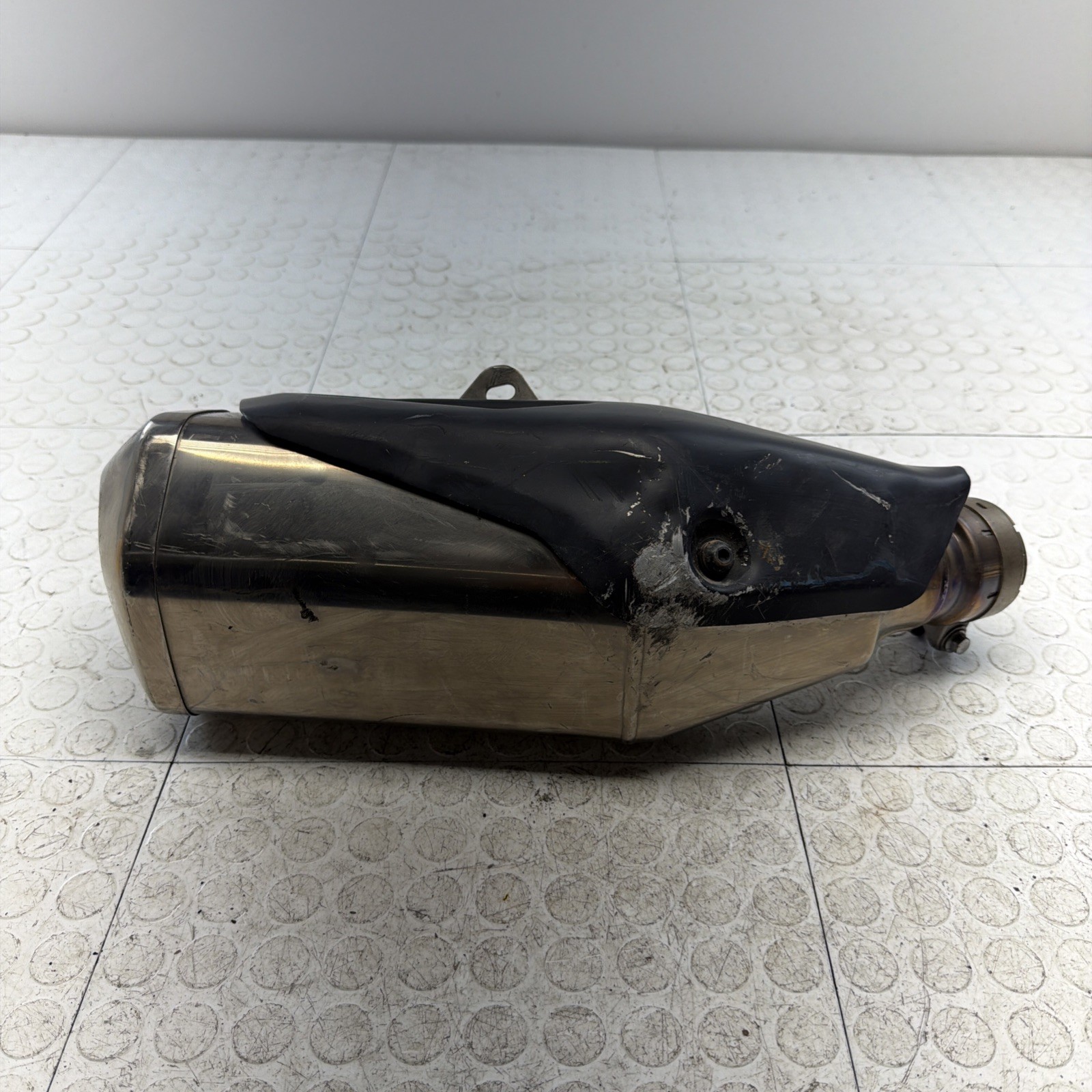 Kawasaki ZX-10R Ninja 2017 exhaust silencer tail pipe OEM SIW SHINBA