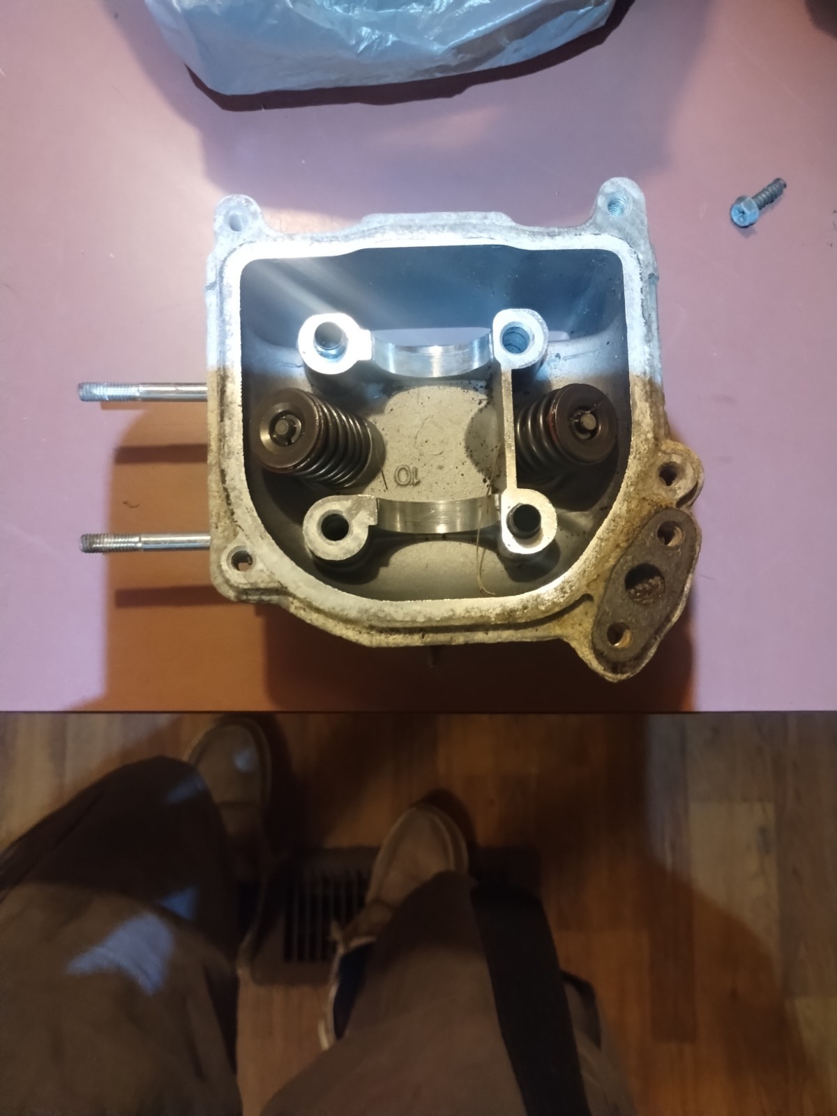 CYLINDER HEAD with Valves for 50cc engine NO EGR – Chinese SCOOTER 238