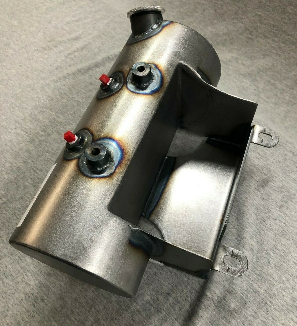 USA MADE Flat End Side Fill Custom Oil Tank W/ Battery Tray For Harley & Customs