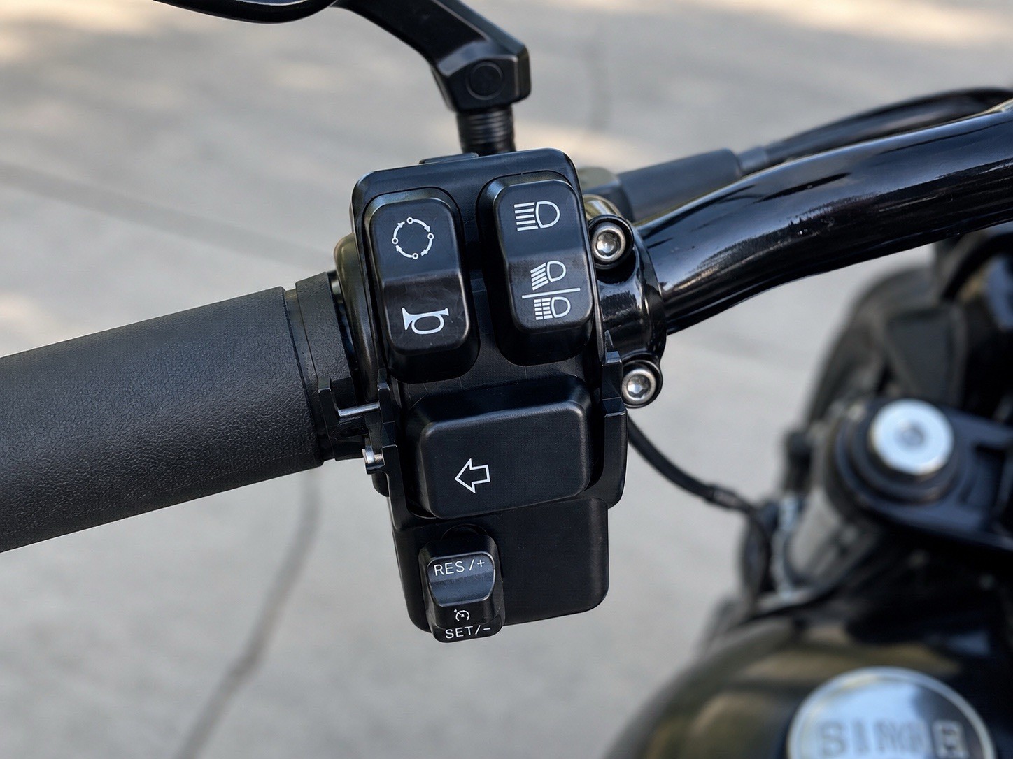 Cruise Control Switch Kit For Harley-Davidson Softtail 2016-2024 41000369