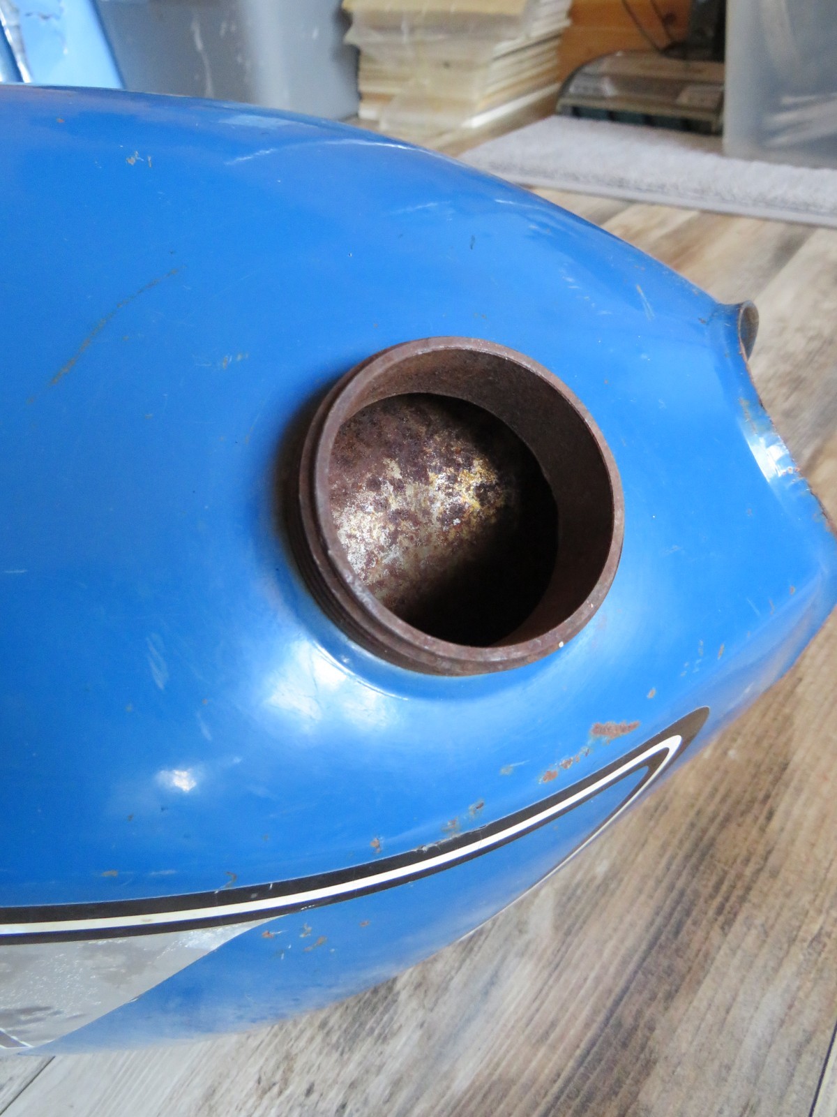 Yamaha DT 175 DT175E 1978 OEM Paint Gas Tank Fuel Tank Petrol Tank 2A6-24110-00