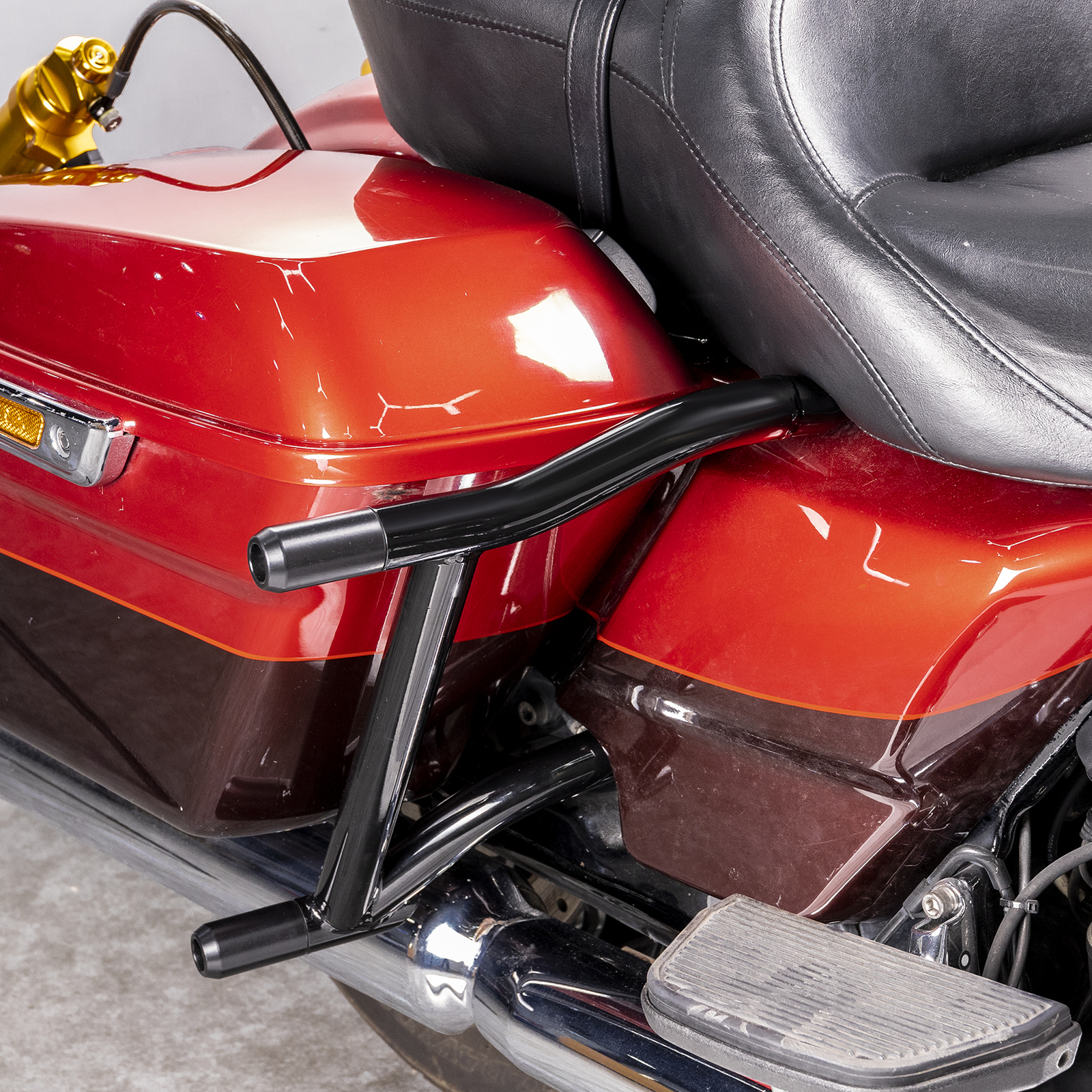 1.25″ Rear Saddlebag Guard Crash Bar For Harley Road King Street Glide 2009-2024