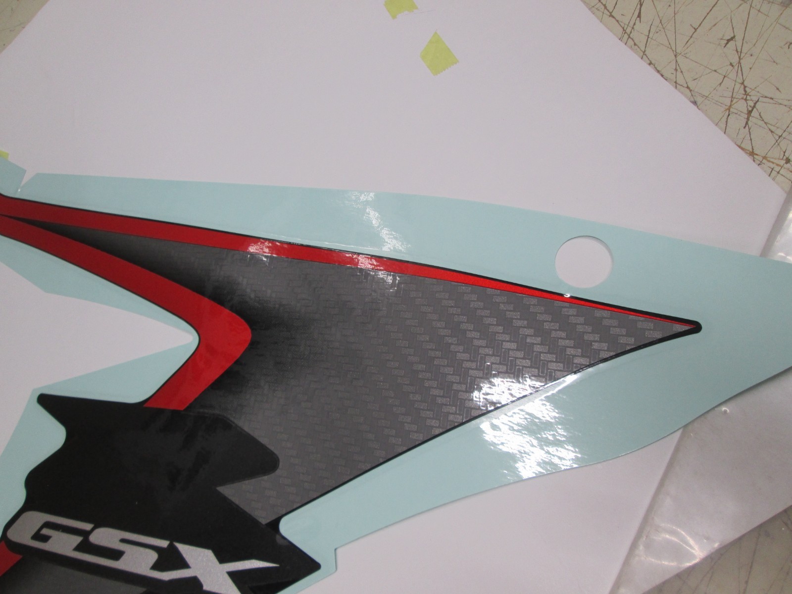 SUZUKI OEM DECAL – RIGHT COWL FAIRING SUZUKI DECAL GSXR750 ’08-10 CANADA UK